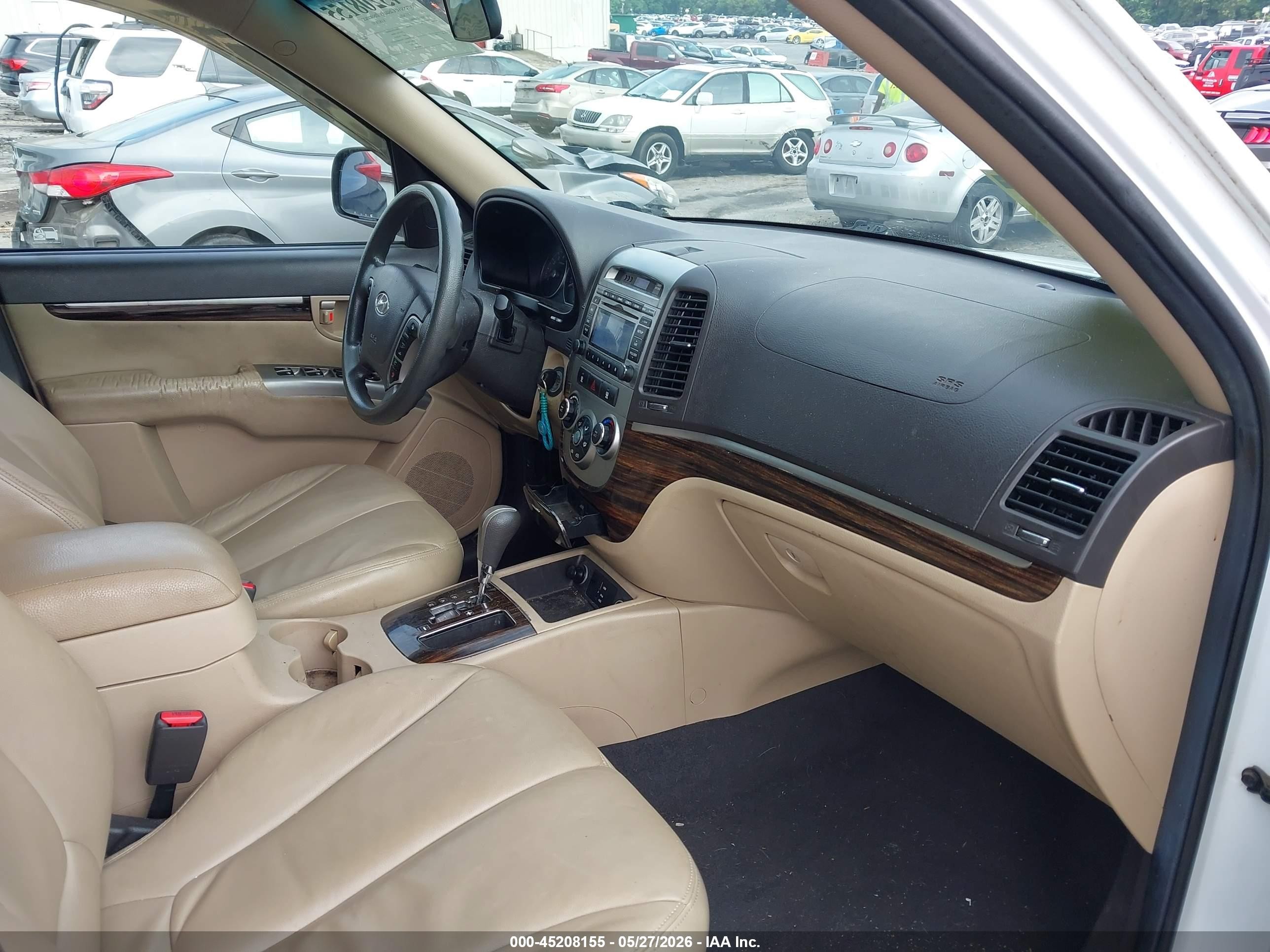 2011 Hyundai Santa Fe Gls Белый vin: 5XYZGDAB0BG033331