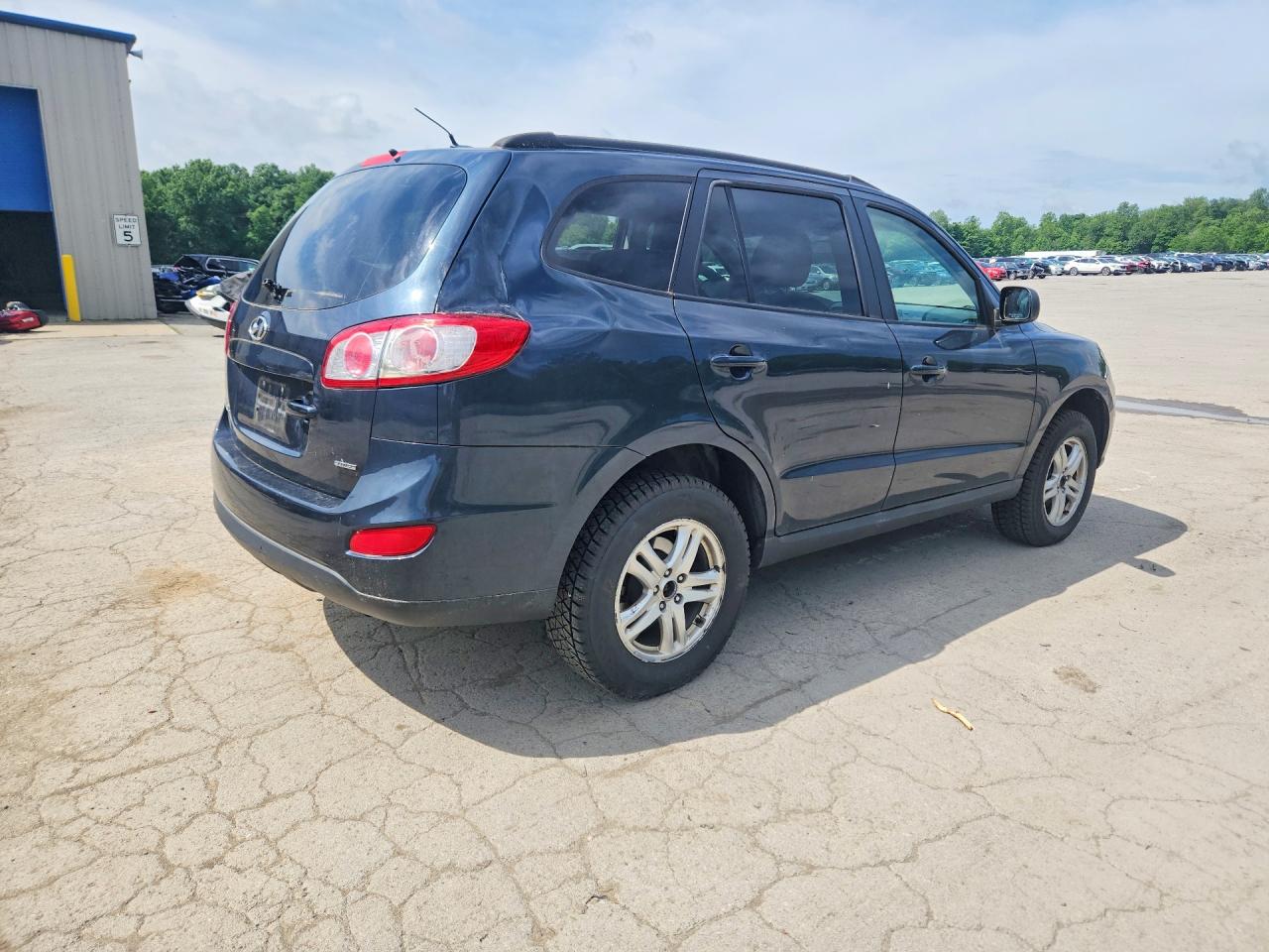 2012 Hyundai Santa Fe Gls Blue vin: 5XYZGDAB0CG097483