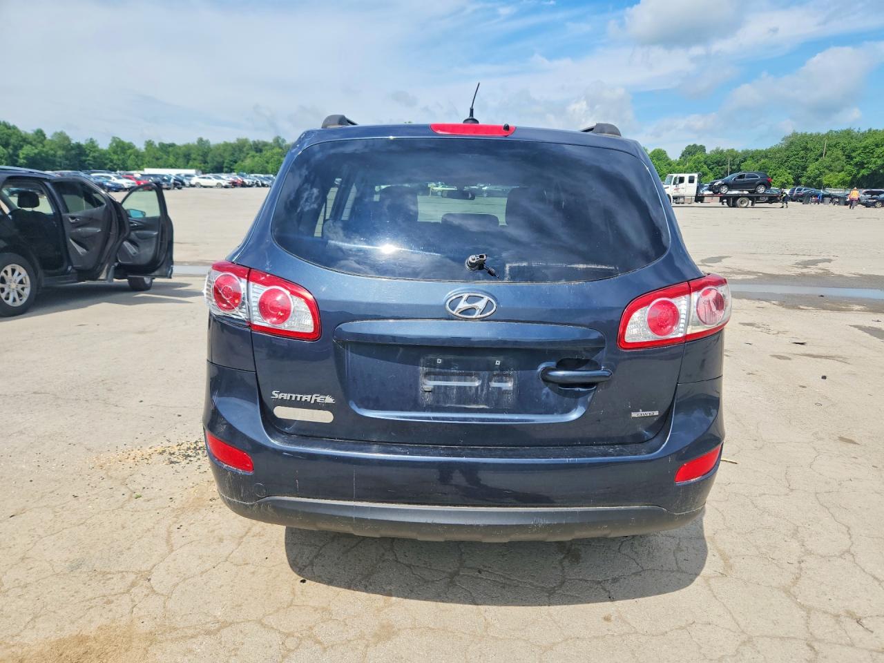 2012 Hyundai Santa Fe Gls Blue vin: 5XYZGDAB0CG097483