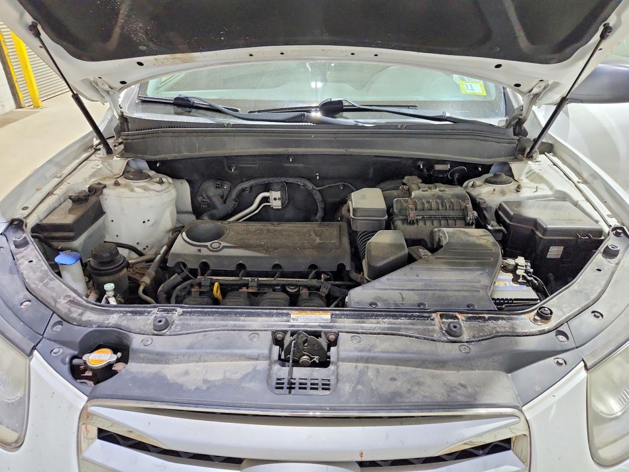 2012 Hyundai Santa Fe Белый vin: 5XYZGDAB0CG119479
