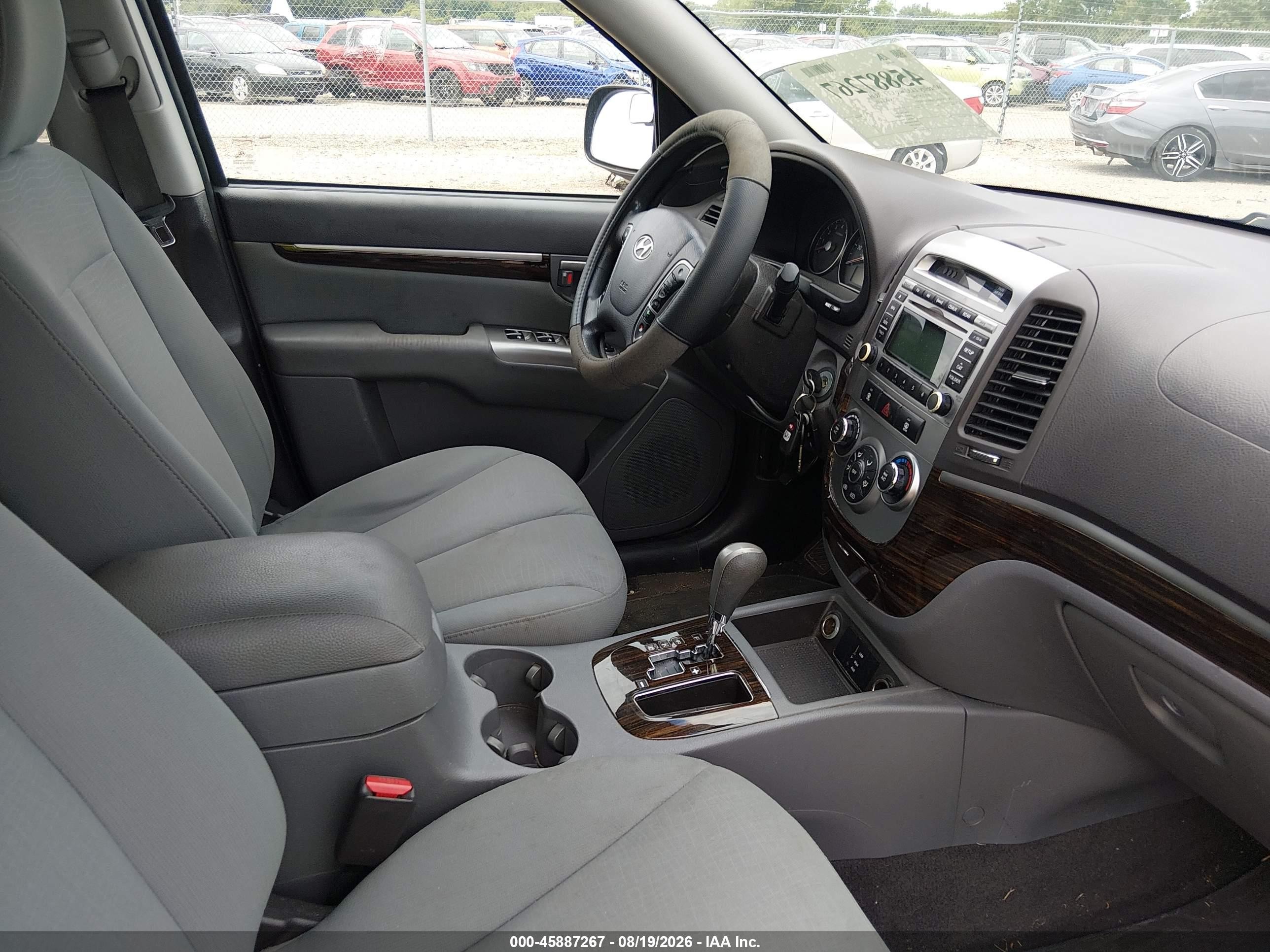2012 Hyundai Santa Fe Gls Gray vin: 5XYZGDAB0CG149257