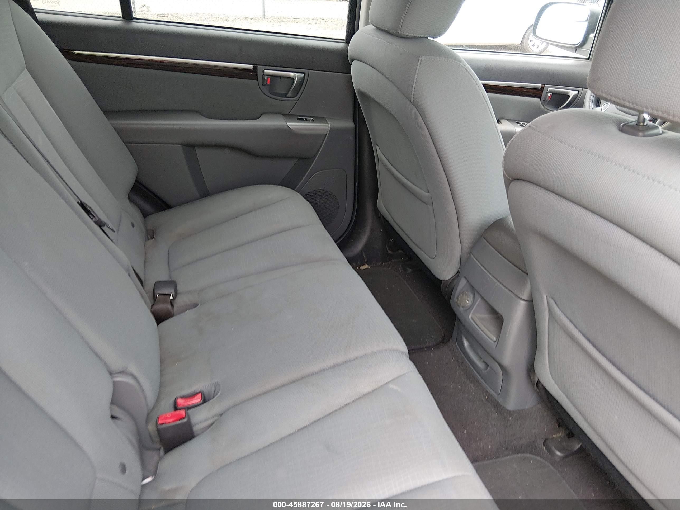 2012 Hyundai Santa Fe Gls Gray vin: 5XYZGDAB0CG149257