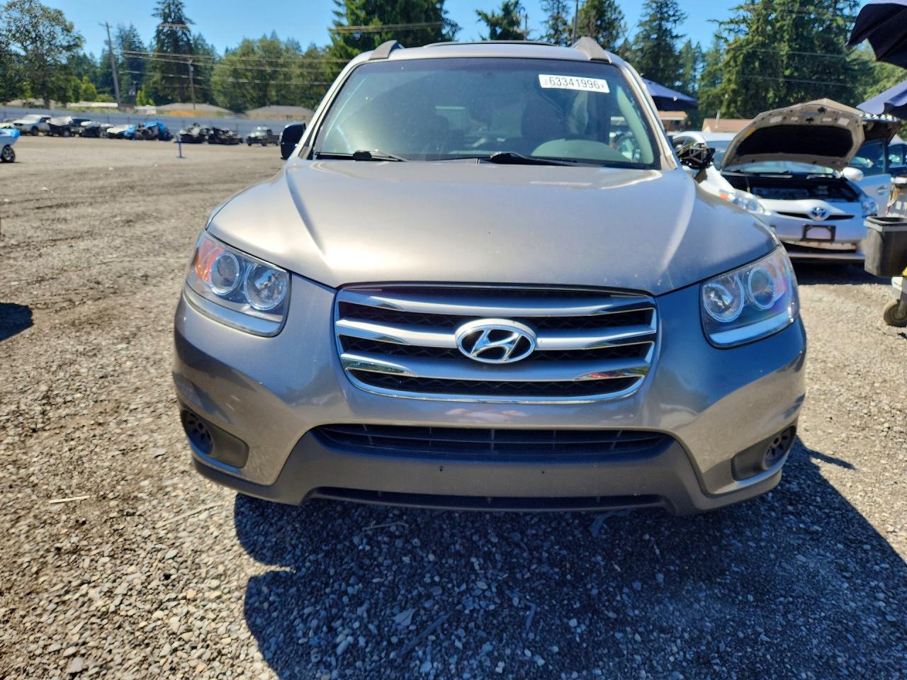 2012 Hyundai Santa Fe Gls Gray vin: 5XYZGDAB0CG161215