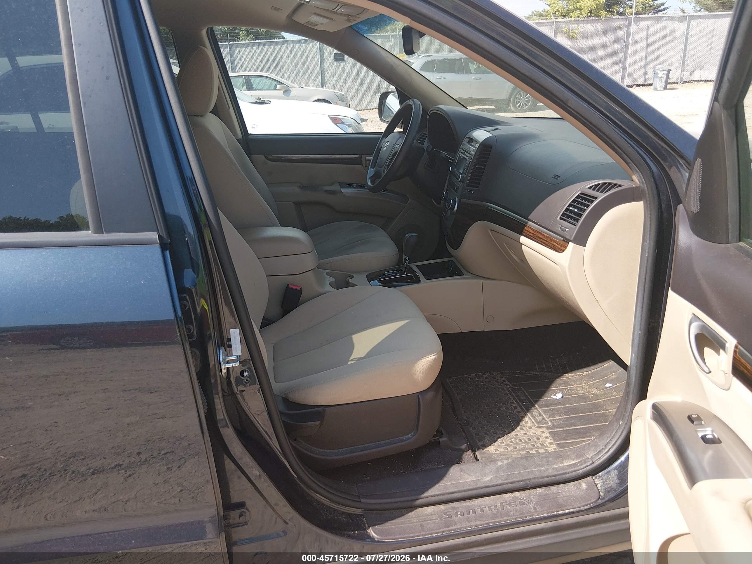2012 Hyundai Santa Fe Gls Dark Blue vin: 5XYZGDAB1CG145136