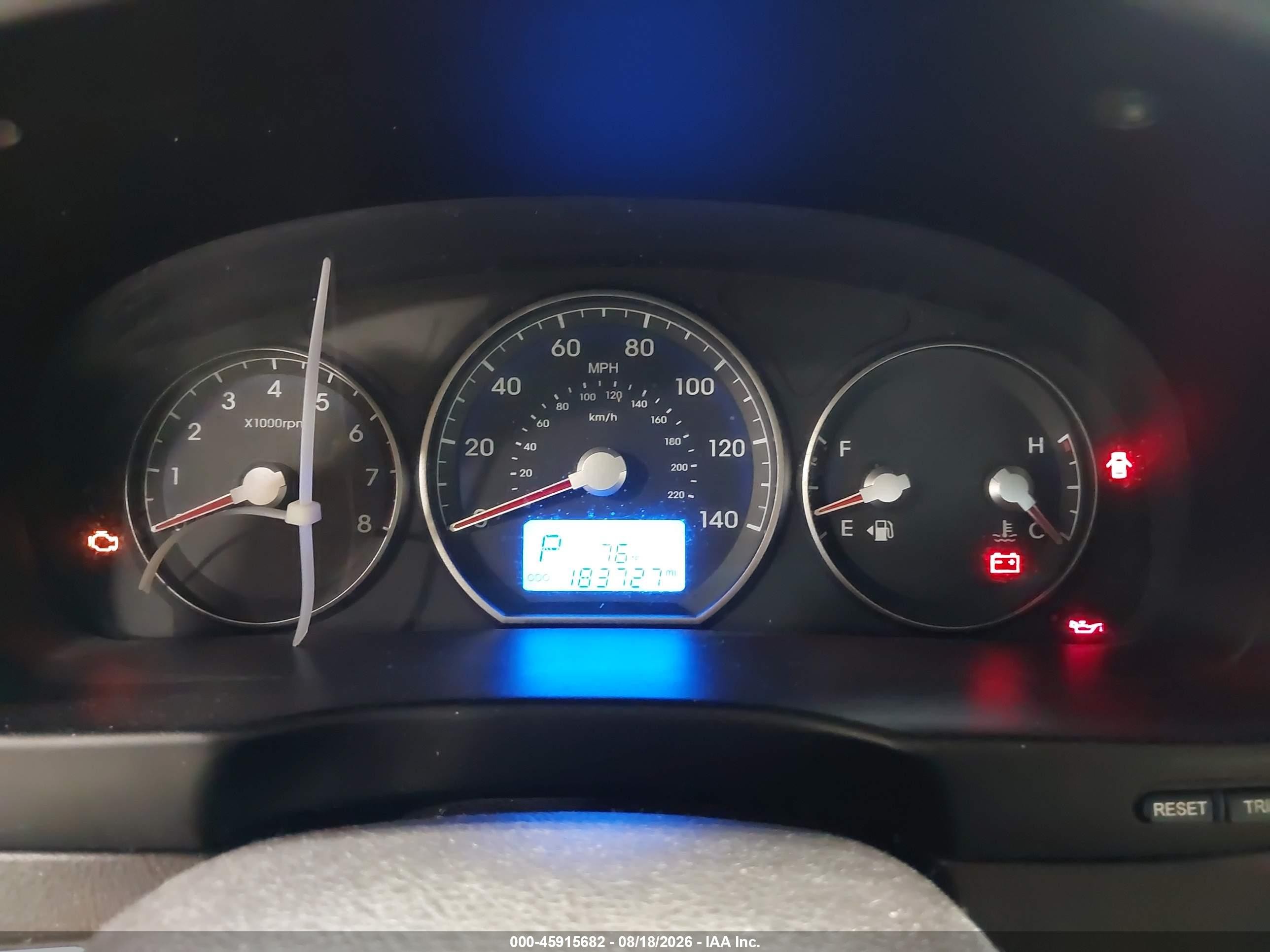 2011 Hyundai Santa Fe Gls White vin: 5XYZGDAB2BG002341