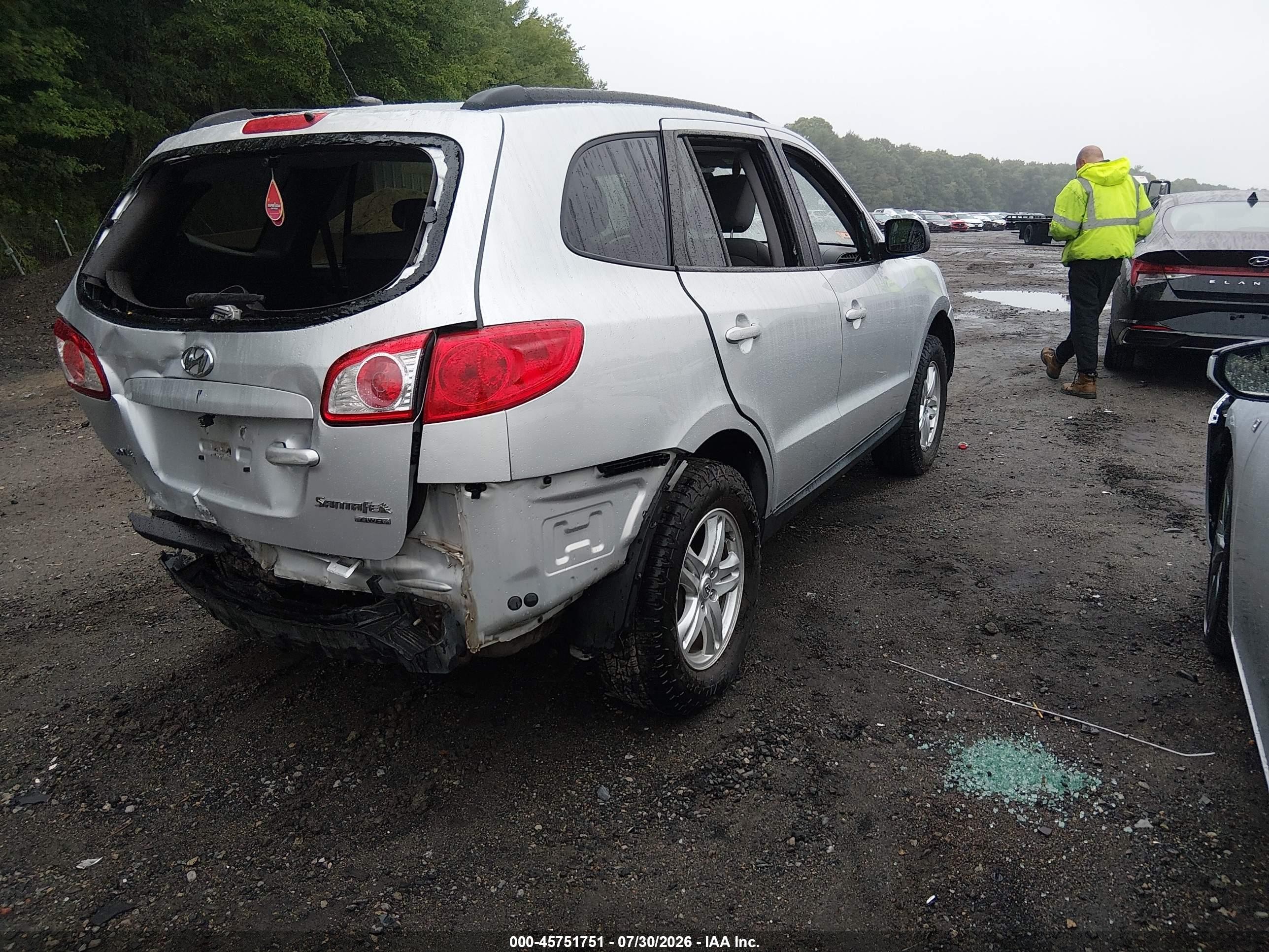 2011 Hyundai Santa Fe Gls Silver vin: 5XYZGDAB2BG020418