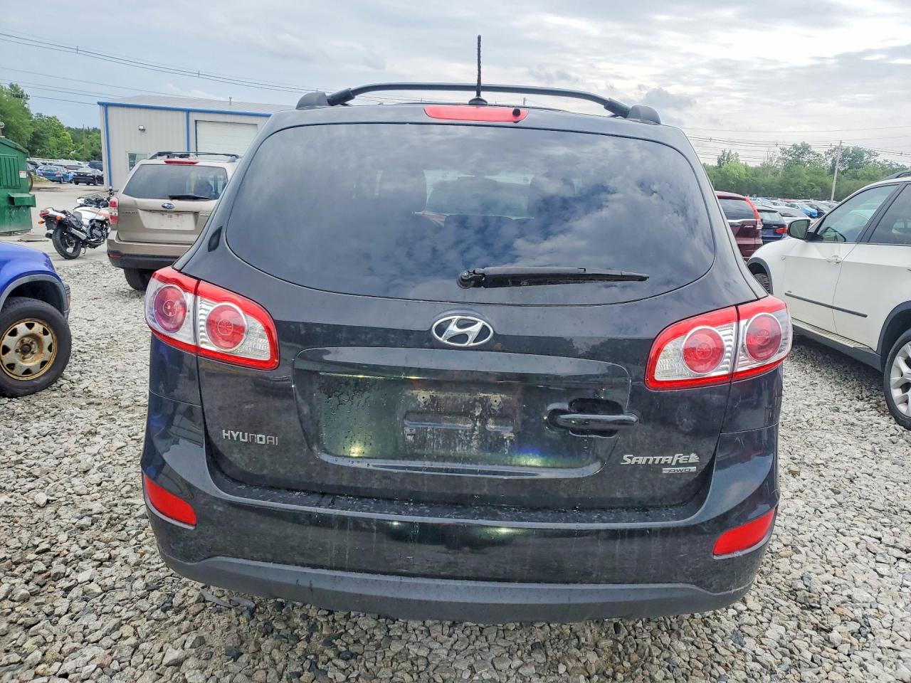 2011 Hyundai Santa Fe Gls Black vin: 5XYZGDAB2BG036151