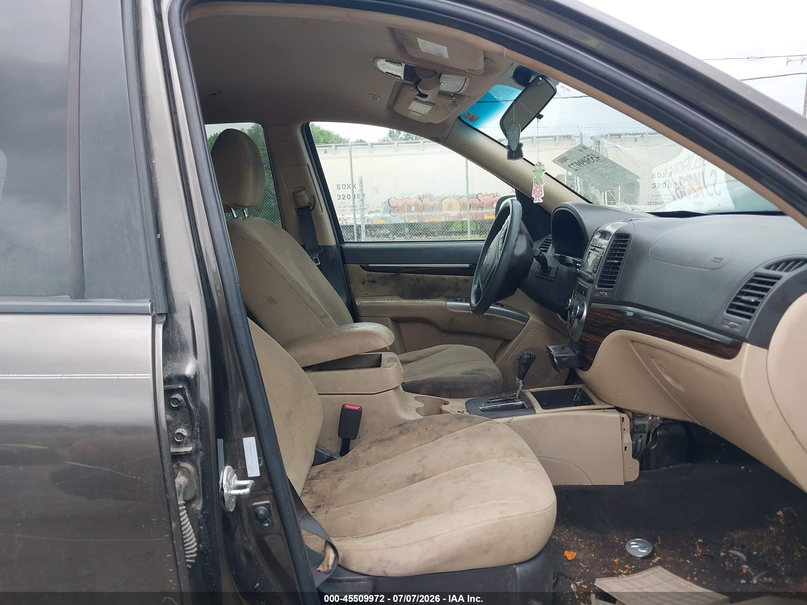 2011 Hyundai Santa Fe Gls Brown vin: 5XYZGDAB2BG071644