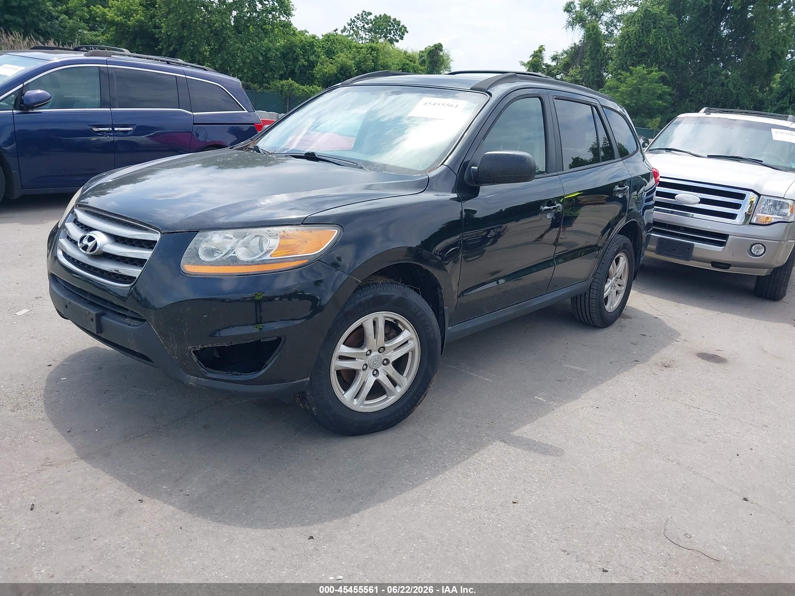 2012 Hyundai Santa Fe Gls Black vin: 5XYZGDAB2CG101937