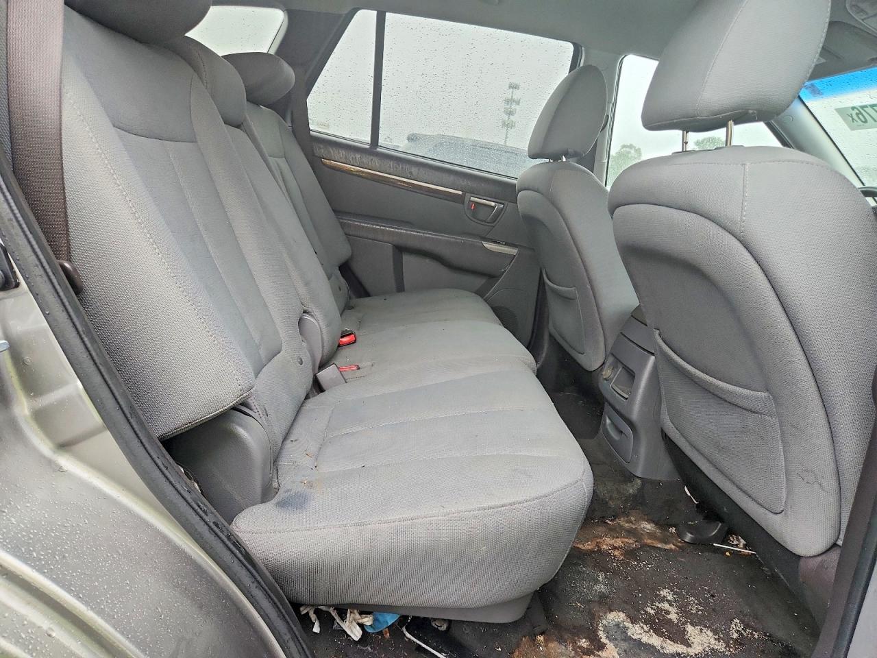 2012 Hyundai Santa Fe Gls Серебряный vin: 5XYZGDAB2CG102358