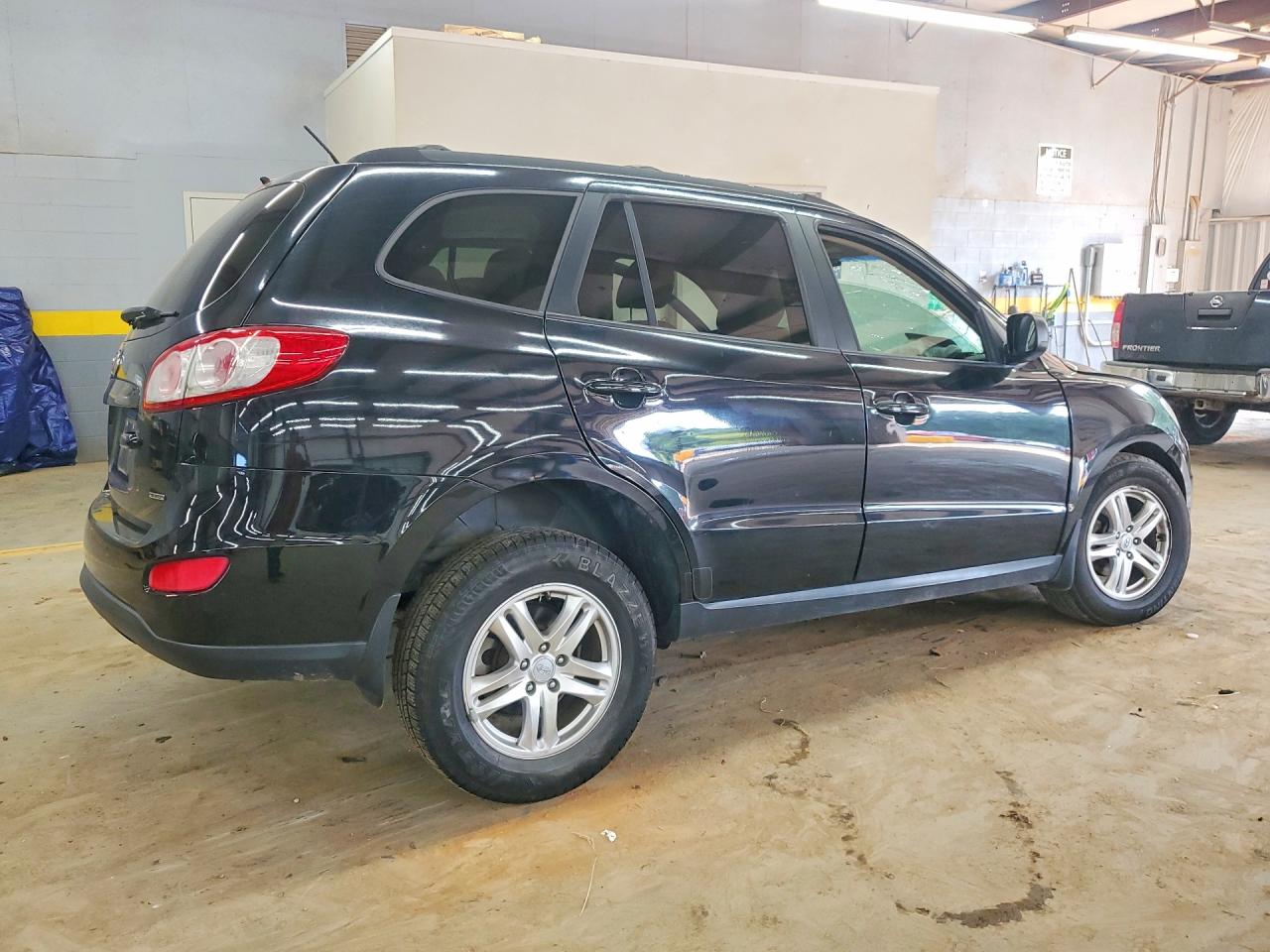 2012 Hyundai Santa Fe Gls Black vin: 5XYZGDAB2CG103011