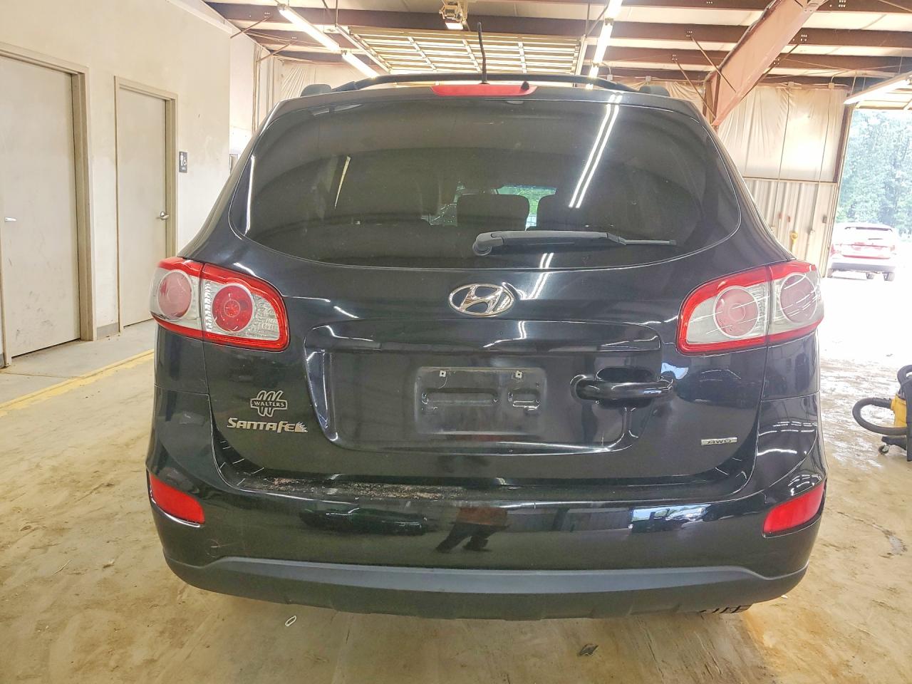 2012 Hyundai Santa Fe Gls Black vin: 5XYZGDAB2CG103011