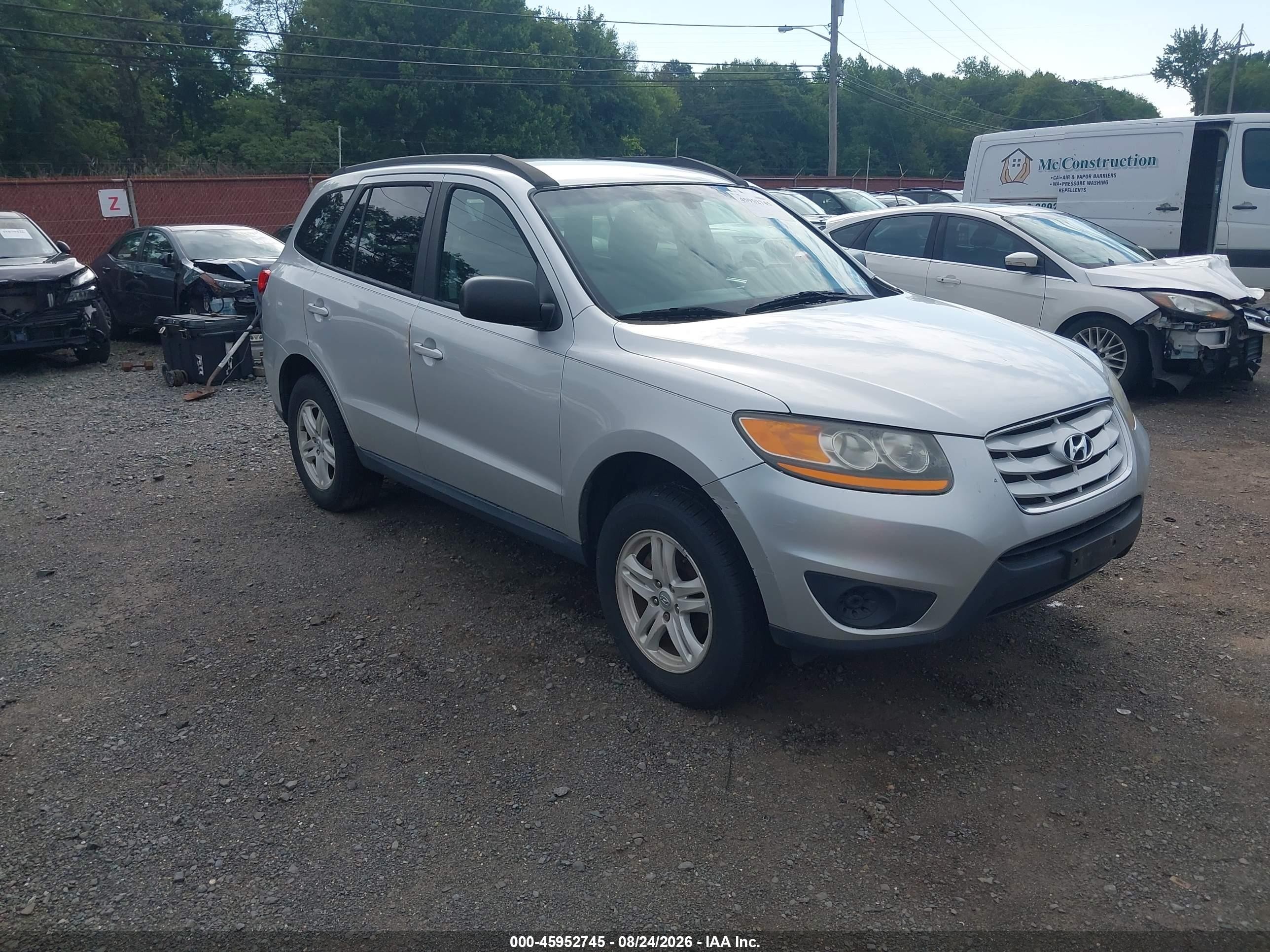 2011 Hyundai Santa Fe Gls Silver vin: 5XYZGDAB3BG008813