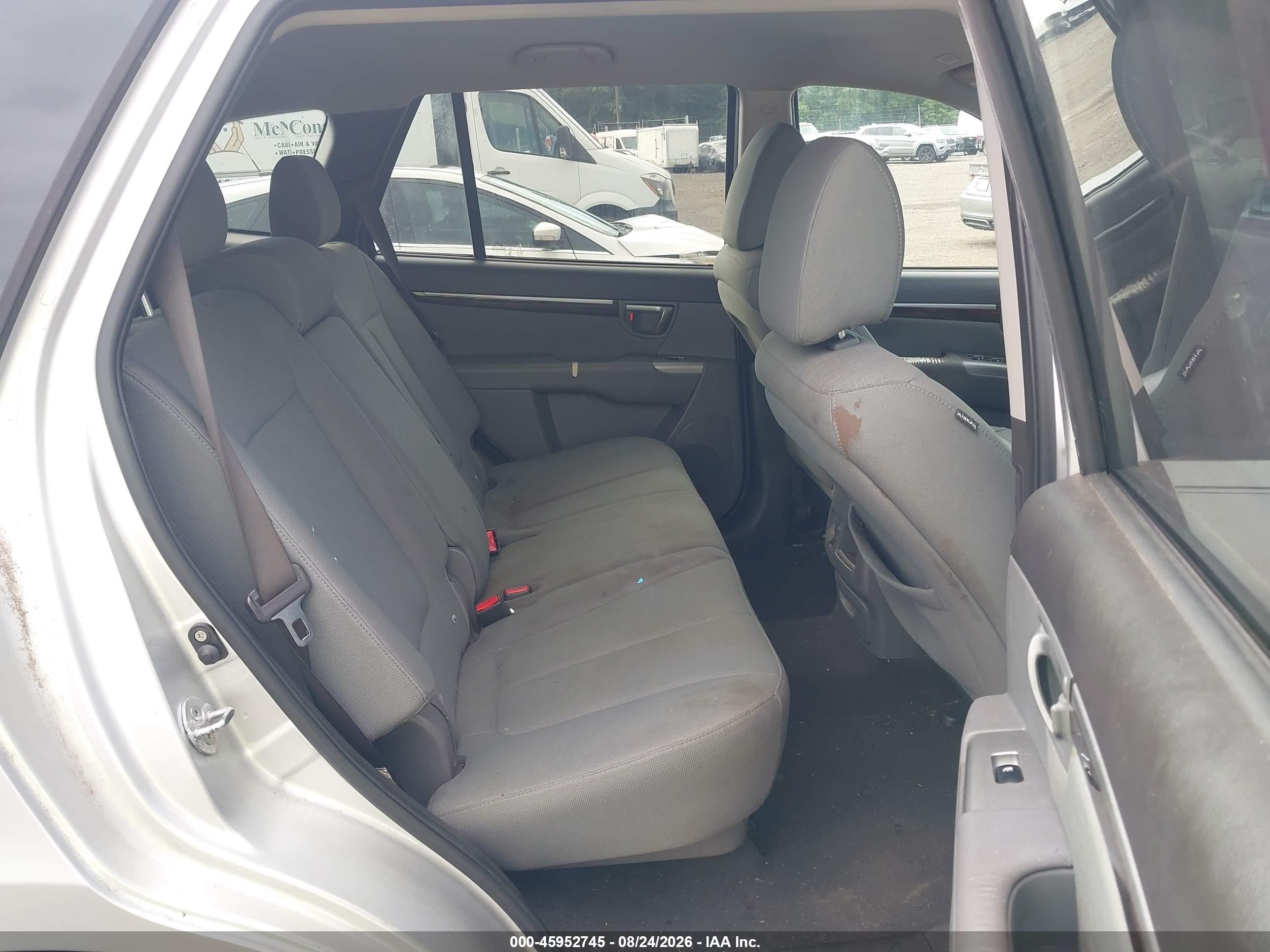 2011 Hyundai Santa Fe Gls Серебряный vin: 5XYZGDAB3BG008813