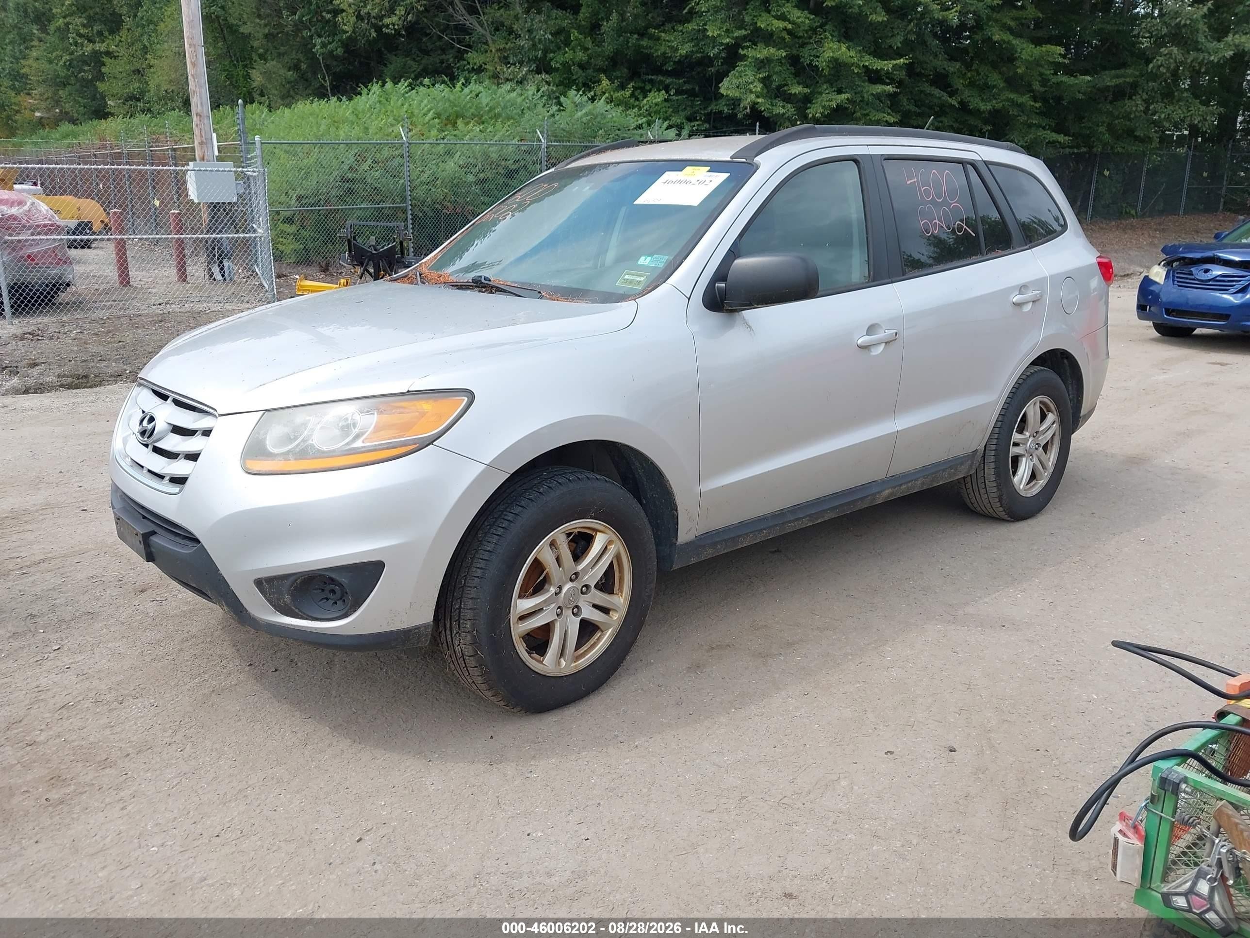2011 Hyundai Santa Fe Gls Silver vin: 5XYZGDAB3BG073872