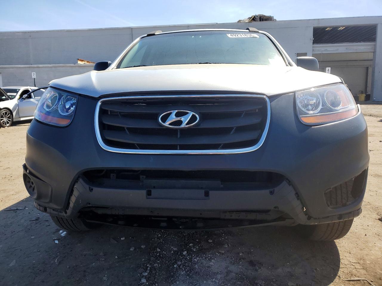2011 Hyundai Santa Fe Gls Silver vin: 5XYZGDAB4BG004950