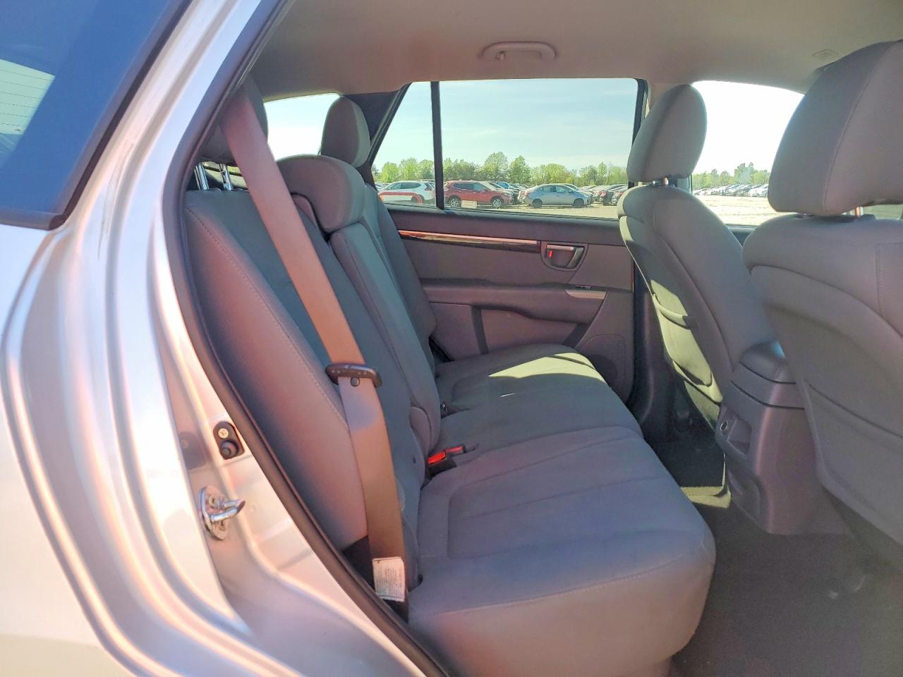 2011 Hyundai Santa Fe Gls Silver vin: 5XYZGDAB4BG004950