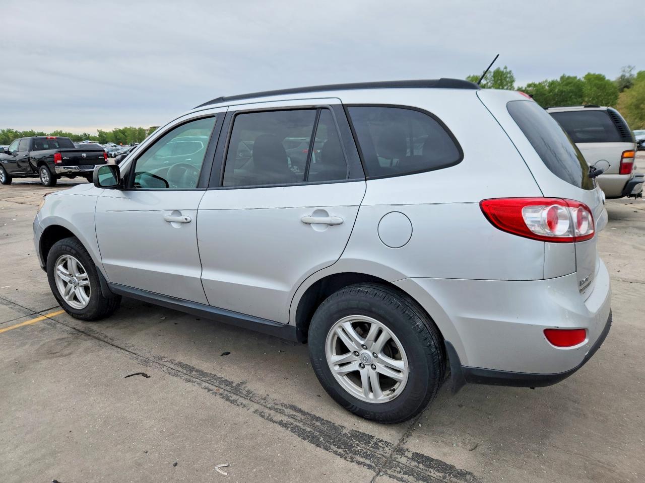 2011 Hyundai Santa Fe Gls Silver vin: 5XYZGDAB4BG006035