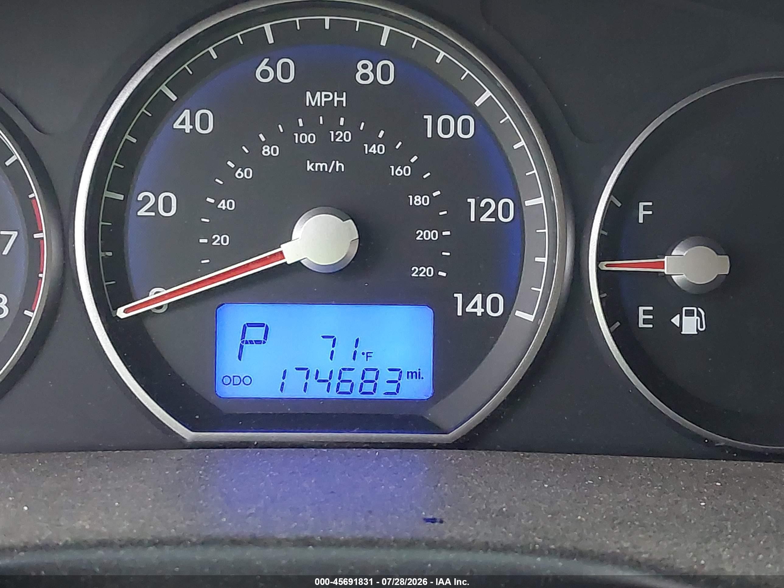 2011 Hyundai Santa Fe Gls Brown vin: 5XYZGDAB4BG008755