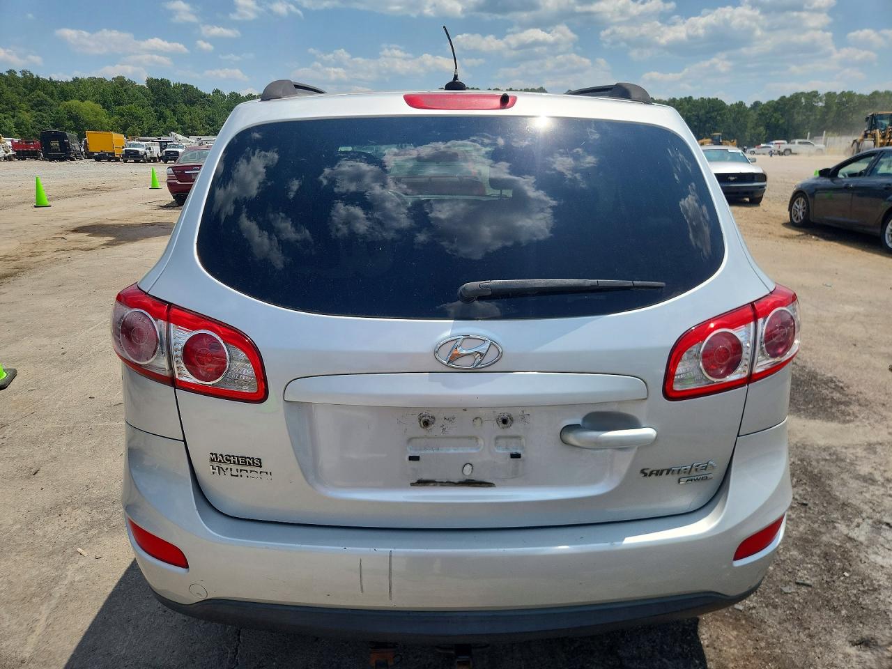 2011 Hyundai Santa Fe Gls Silver vin: 5XYZGDAB5BG023491