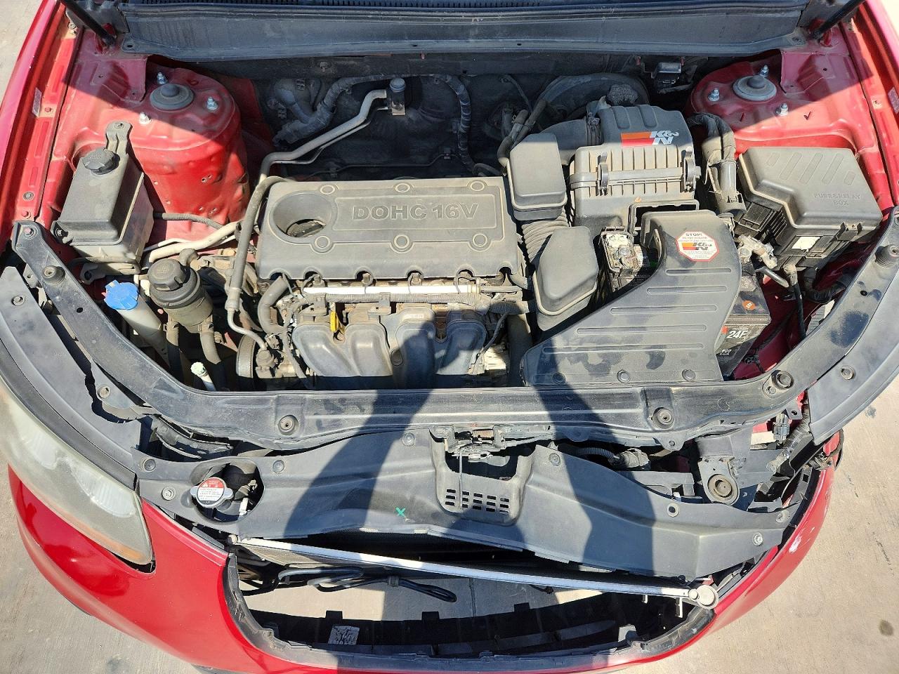 2011 Hyundai Santafe Red vin: 5XYZGDAB5BG023684