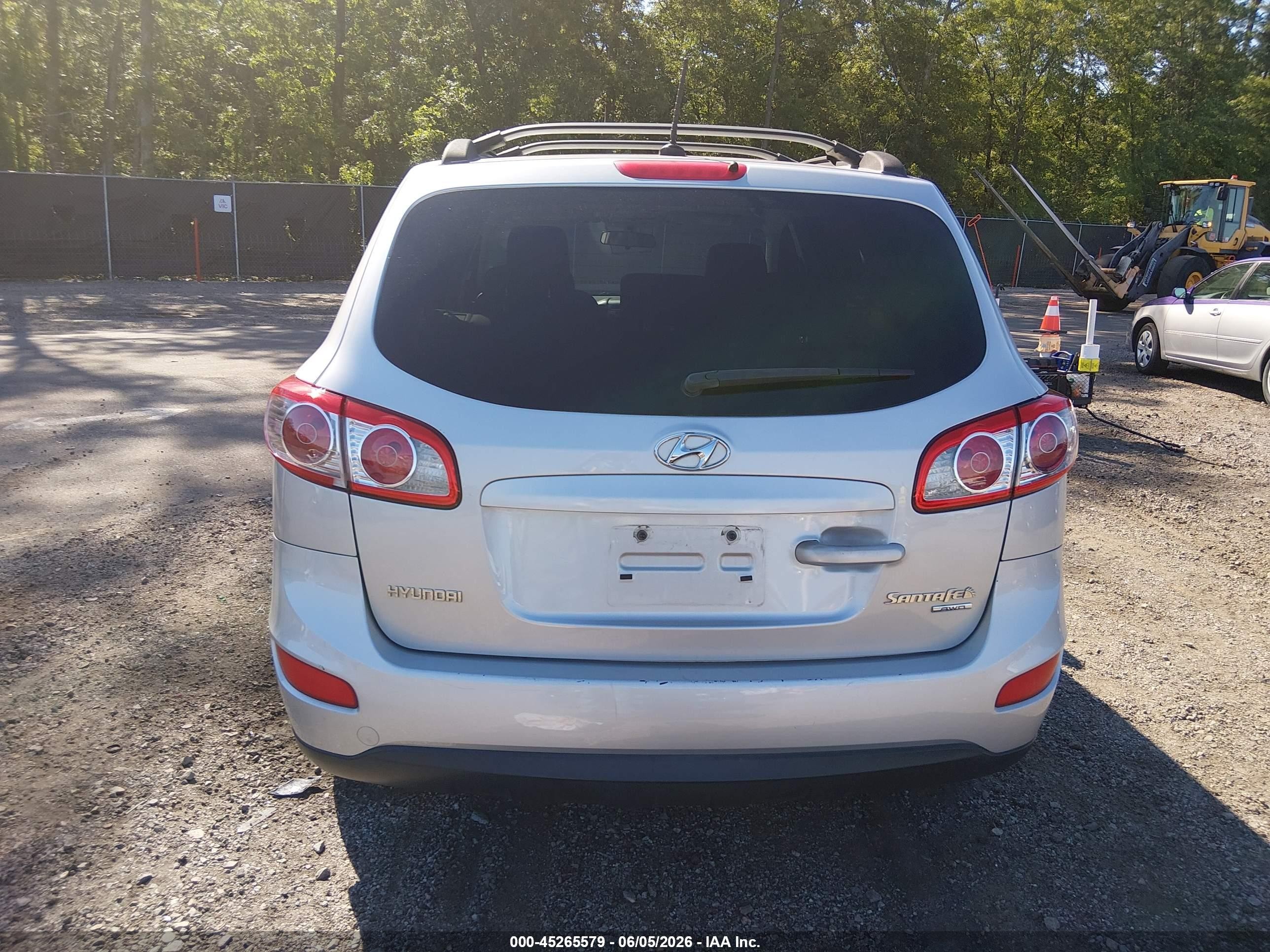2011 Hyundai Santa Fe Gls Серебряный vin: 5XYZGDAB5BG035740