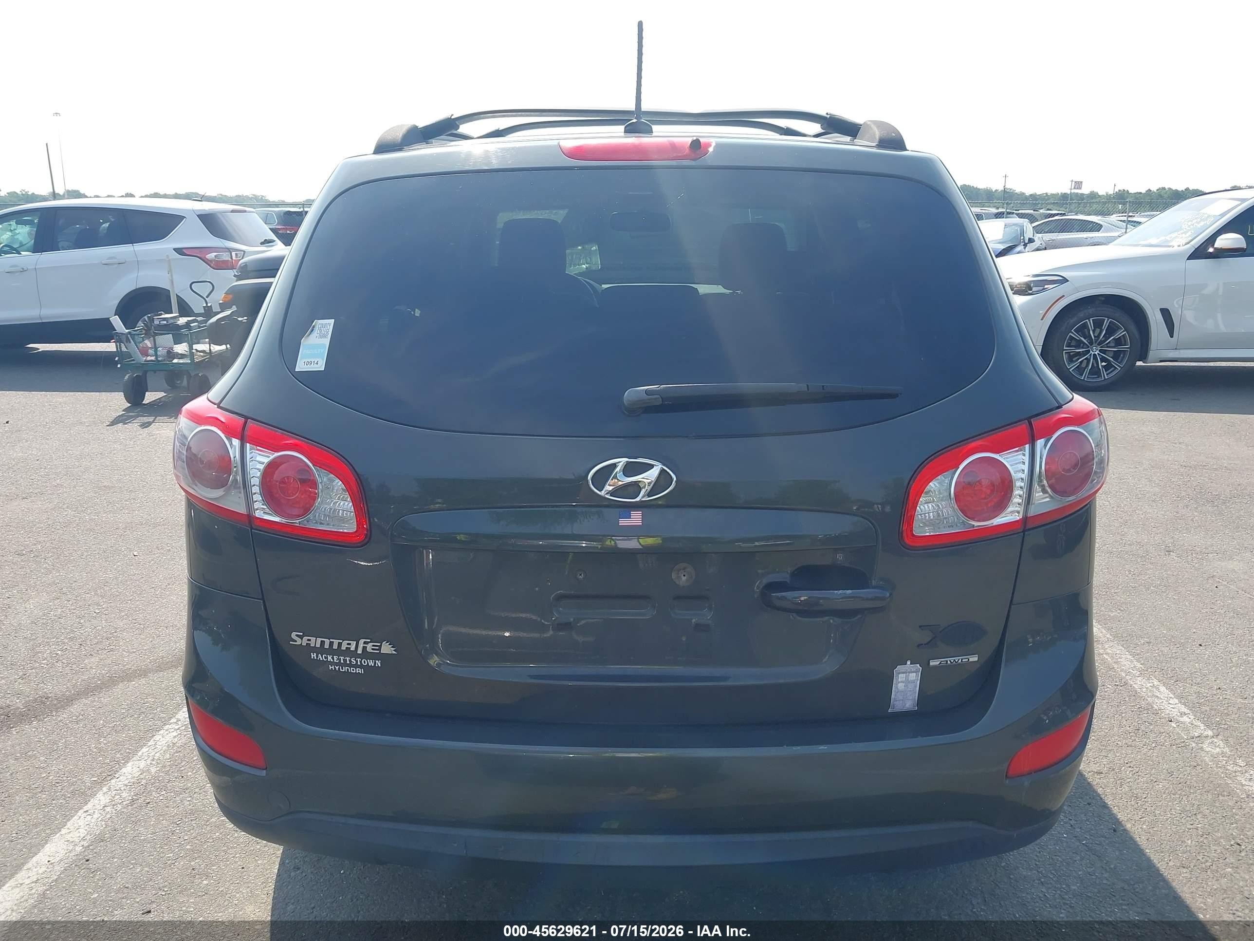 2012 Hyundai Santa Fe Gls Black vin: 5XYZGDAB5CG117372