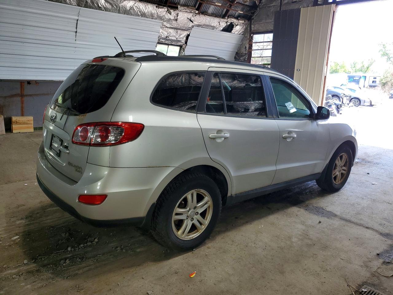 2011 Hyundai Santa Fe Gls Gray vin: 5XYZGDAB6BG041210