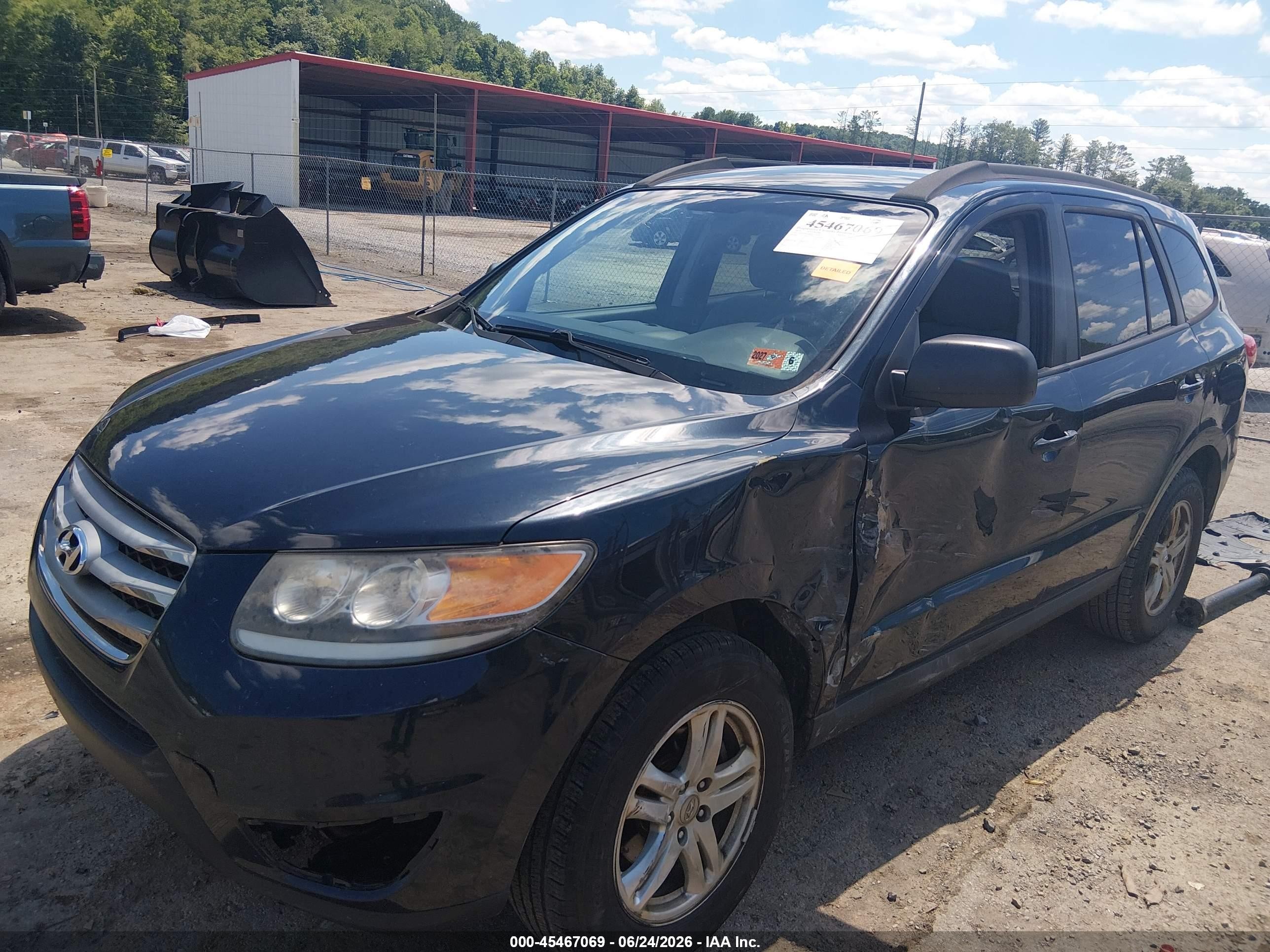 2012 Hyundai Santa Fe Gls Dark Blue vin: 5XYZGDAB6CG103934