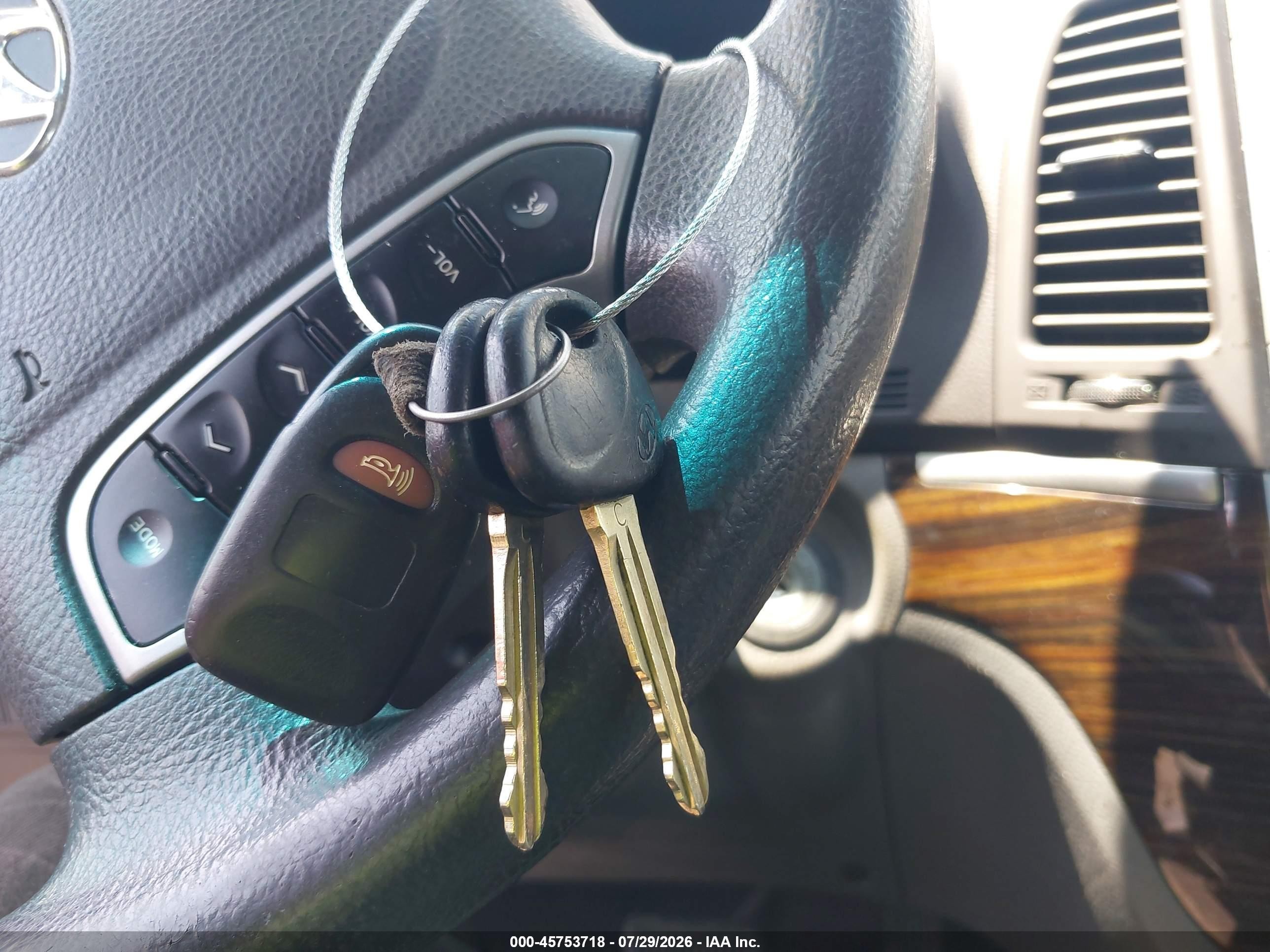 2012 Hyundai Santa Fe Gls Серый vin: 5XYZGDAB6CG126419