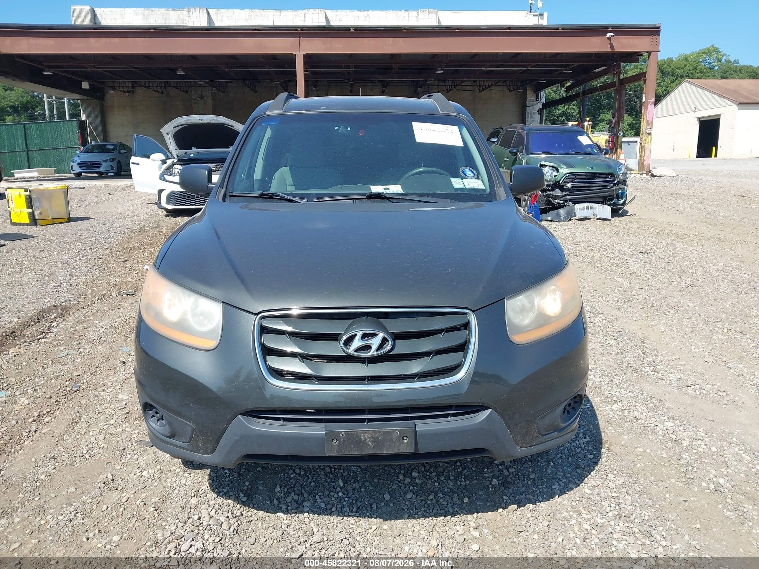 2011 Hyundai Santa Fe Gls Gray vin: 5XYZGDAB7BG077150