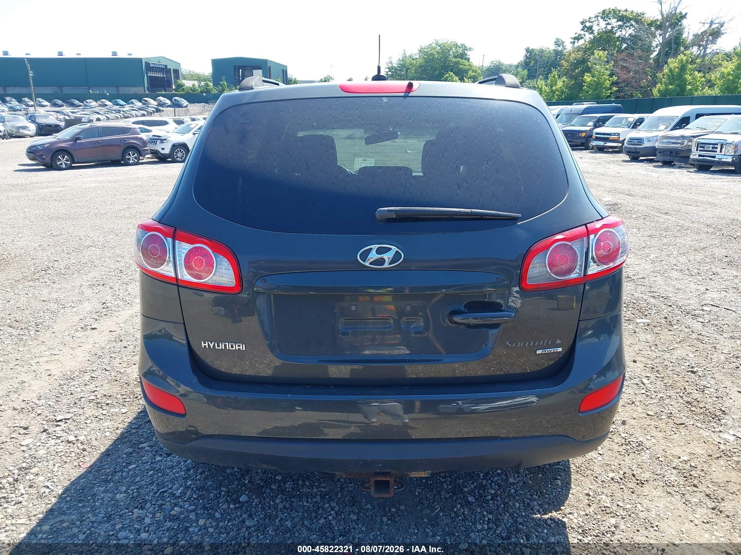 2011 Hyundai Santa Fe Gls Gray vin: 5XYZGDAB7BG077150