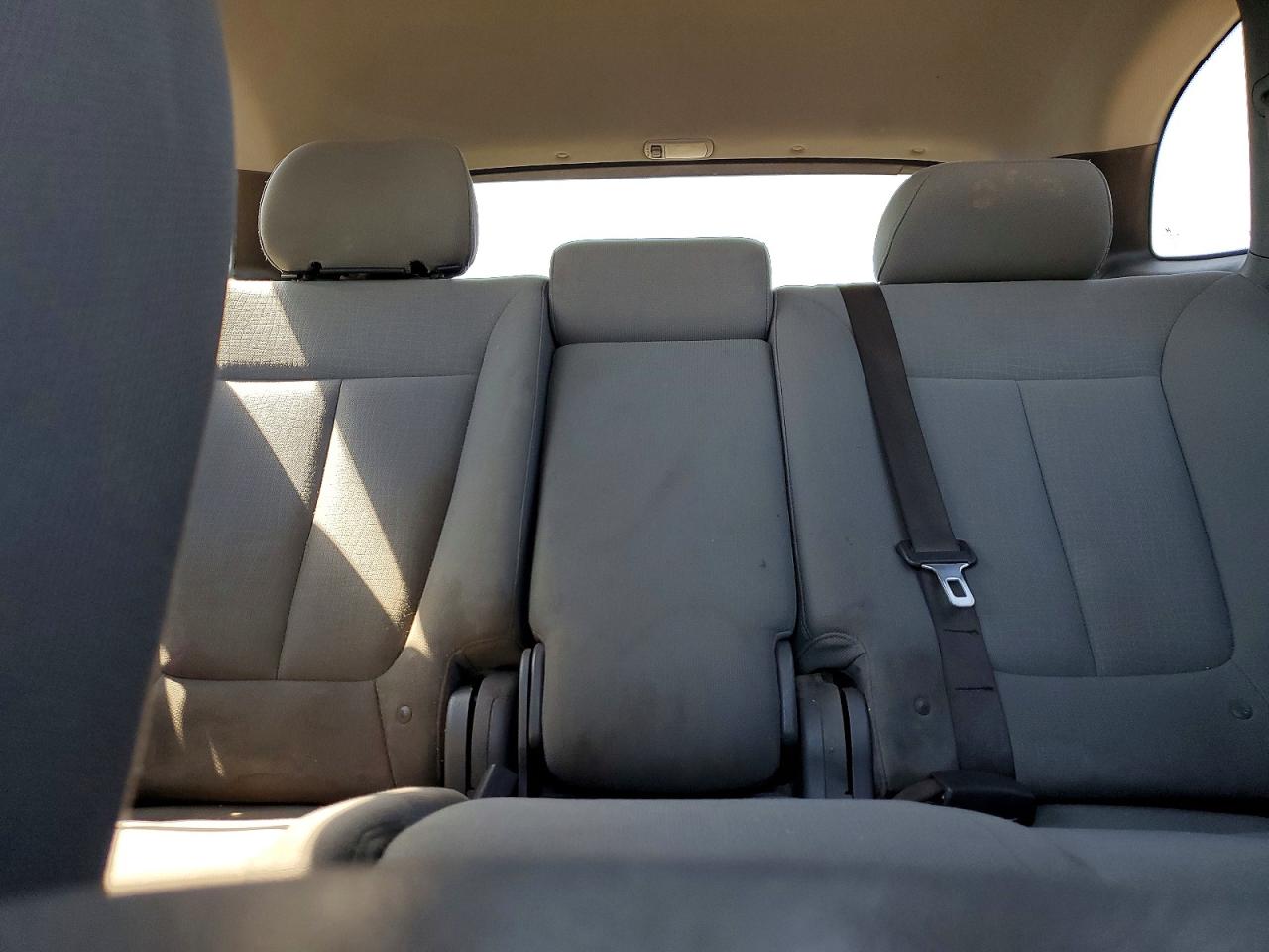2011 Hyundai Santa Fe Gls Gray vin: 5XYZGDAB7BG081599