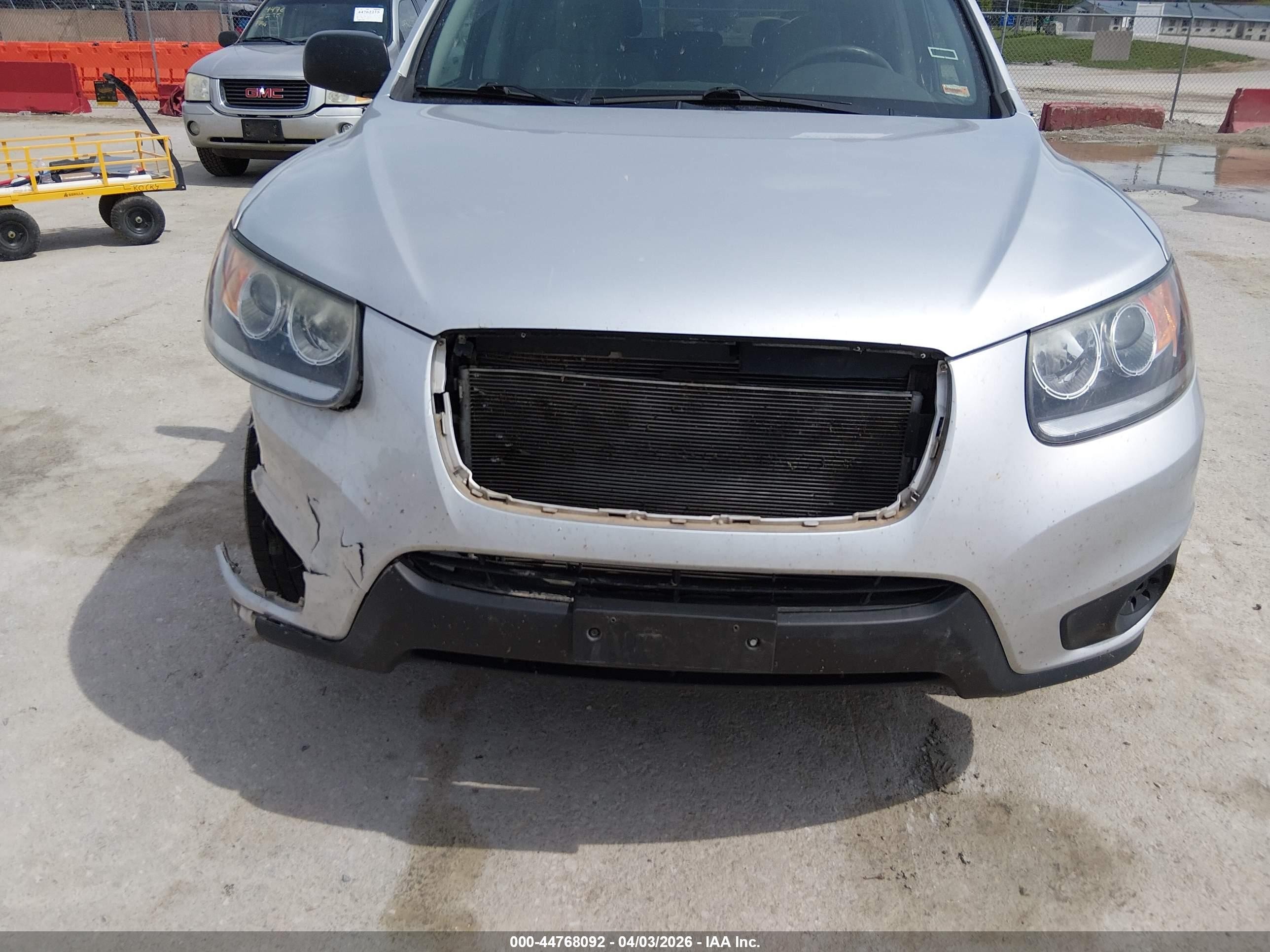 2012 Hyundai Santa Fe Gls Gray vin: 5XYZGDAB7CG108768