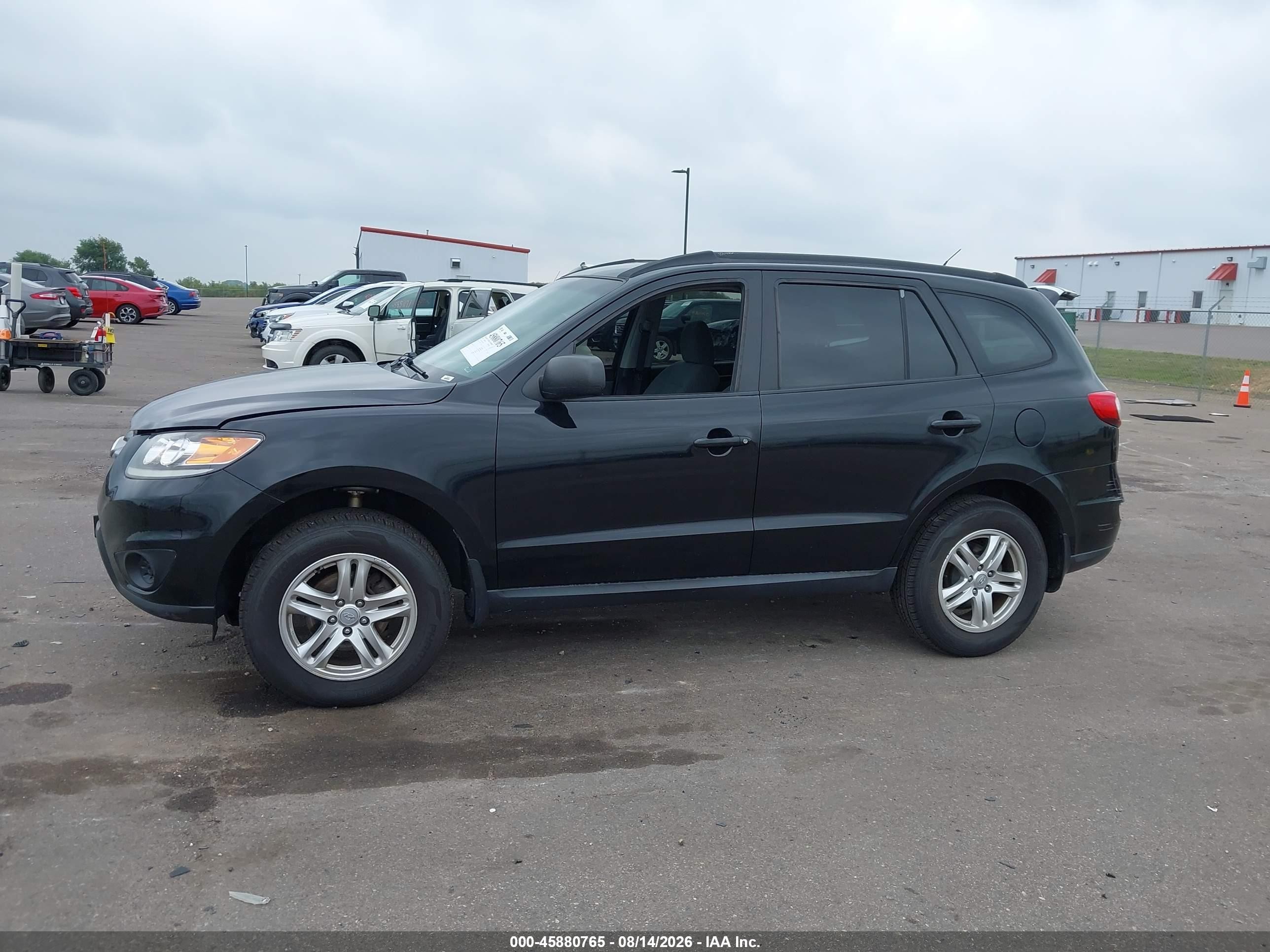 2012 Hyundai Santa Fe Gls Black vin: 5XYZGDAB7CG121097