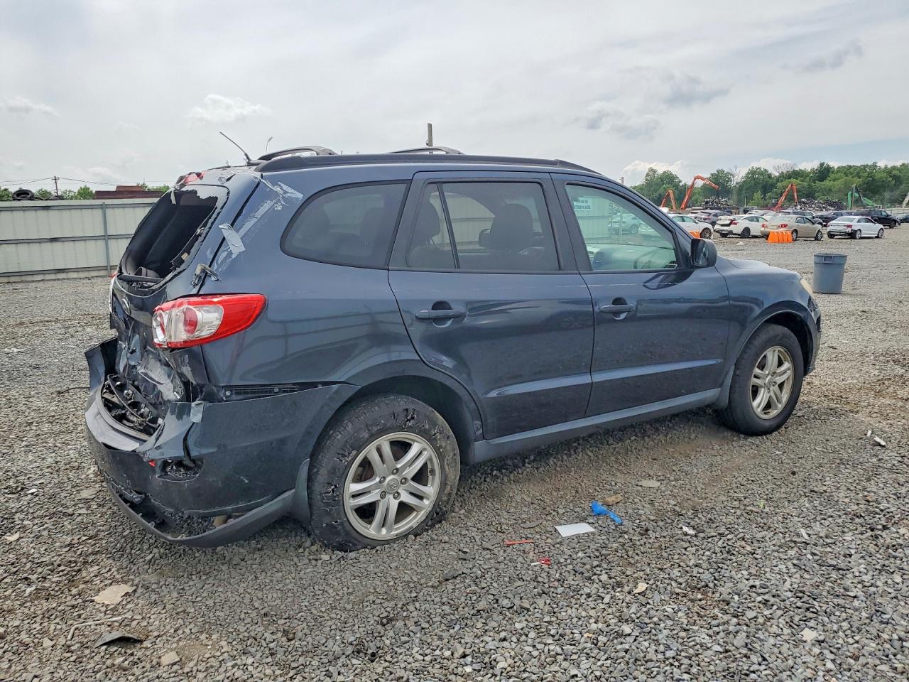 2011 Hyundai Santa Fe Gls Blue vin: 5XYZGDAB8BG083605