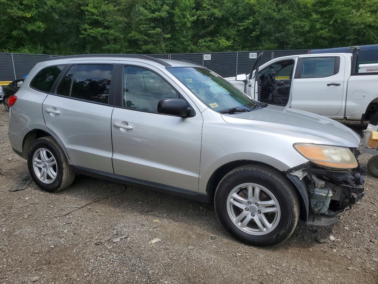 2011 Hyundai Santa Fe Gls Silver vin: 5XYZGDAB9BG028709