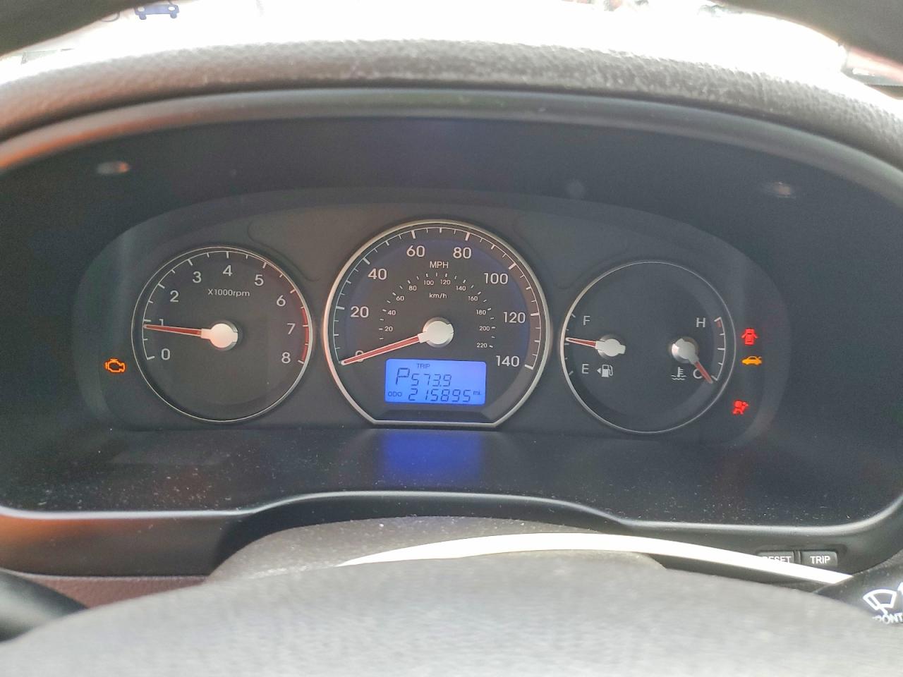 2011 Hyundai Santa Fe Gls Silver vin: 5XYZGDAB9BG028709