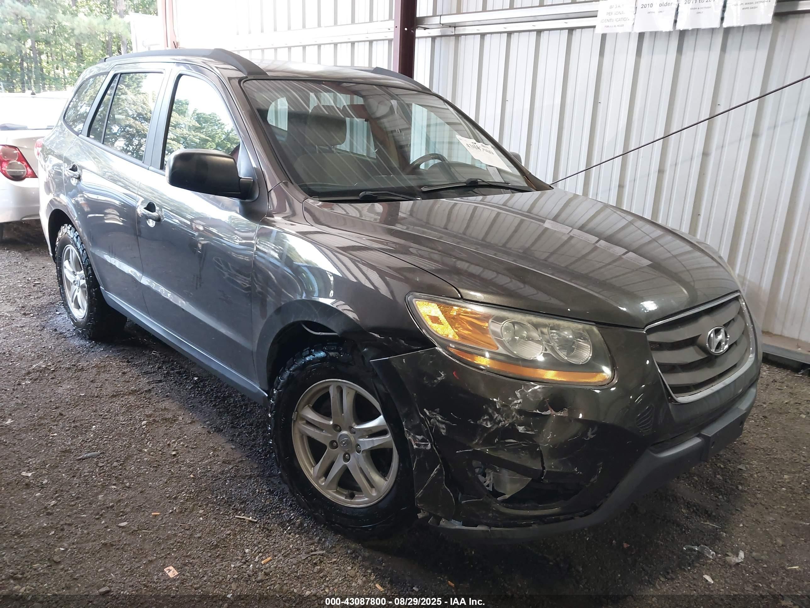 2011 Hyundai Santa Fe Gls Dark Brown vin: 5XYZGDAB9BG031836