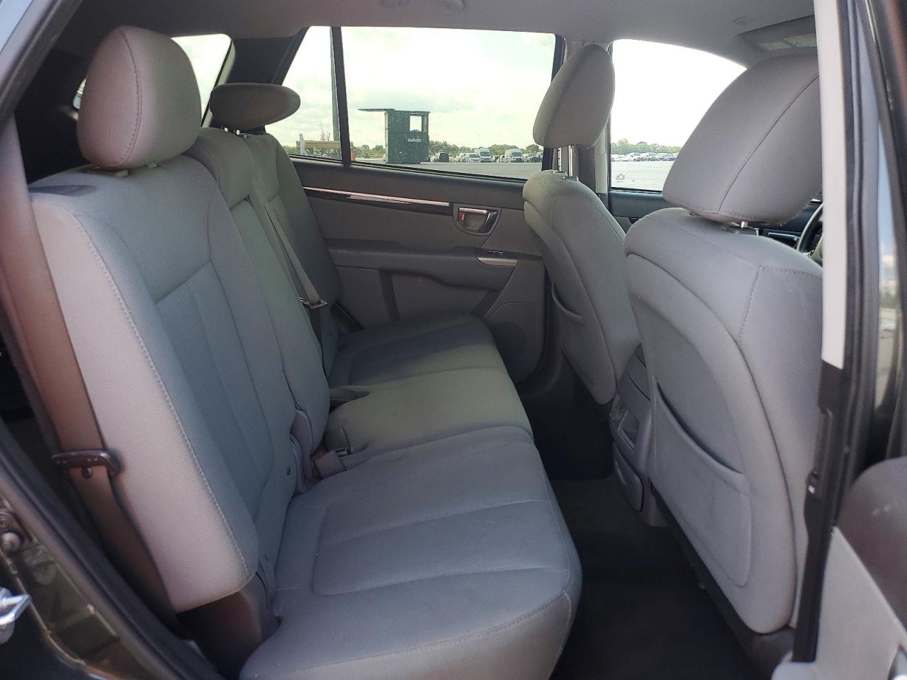 2011 Hyundai Santa Fe Gls Gray vin: 5XYZGDAB9BG074394