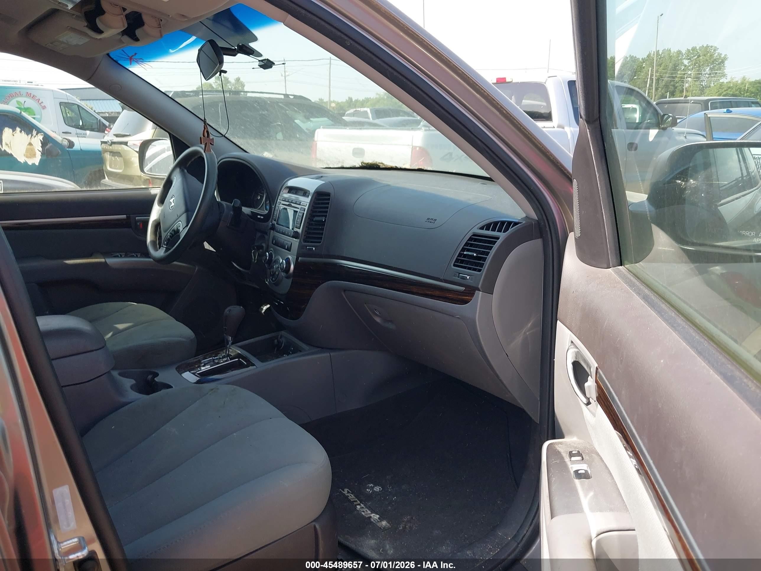 2012 Hyundai Santa Fe Gls Серый vin: 5XYZGDAB9CG100588