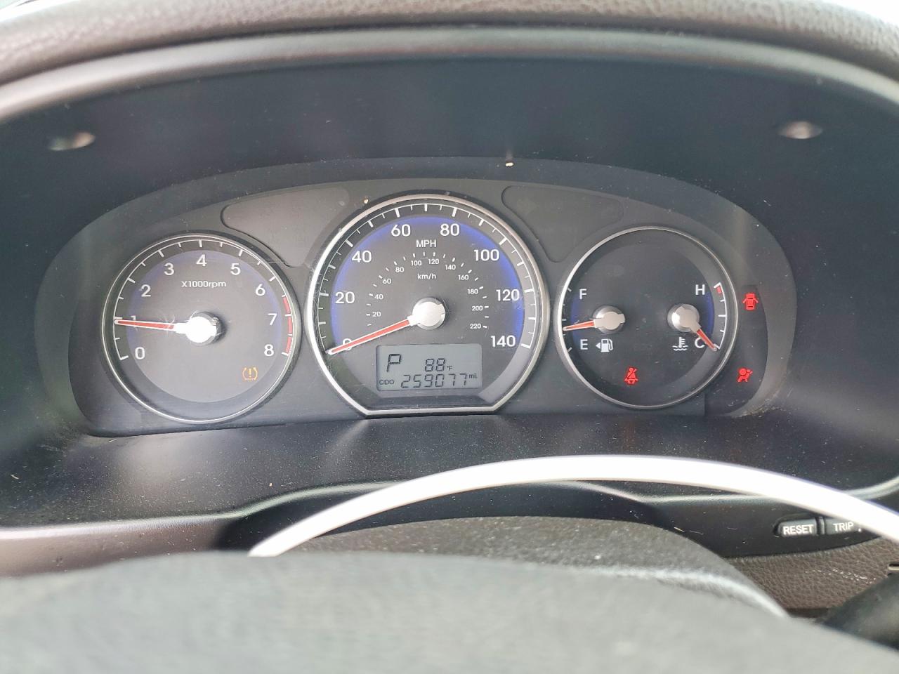 2012 Hyundai Santa Fe Gls Blue vin: 5XYZGDAB9CG104110