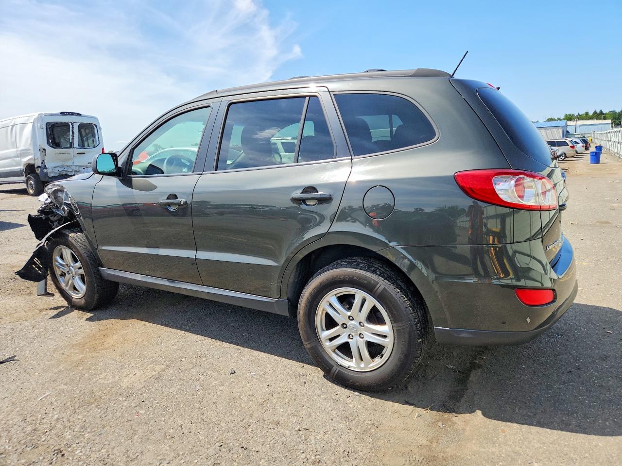 2012 Hyundai Santa Fe Gls Charcoal vin: 5XYZGDAB9CG148009