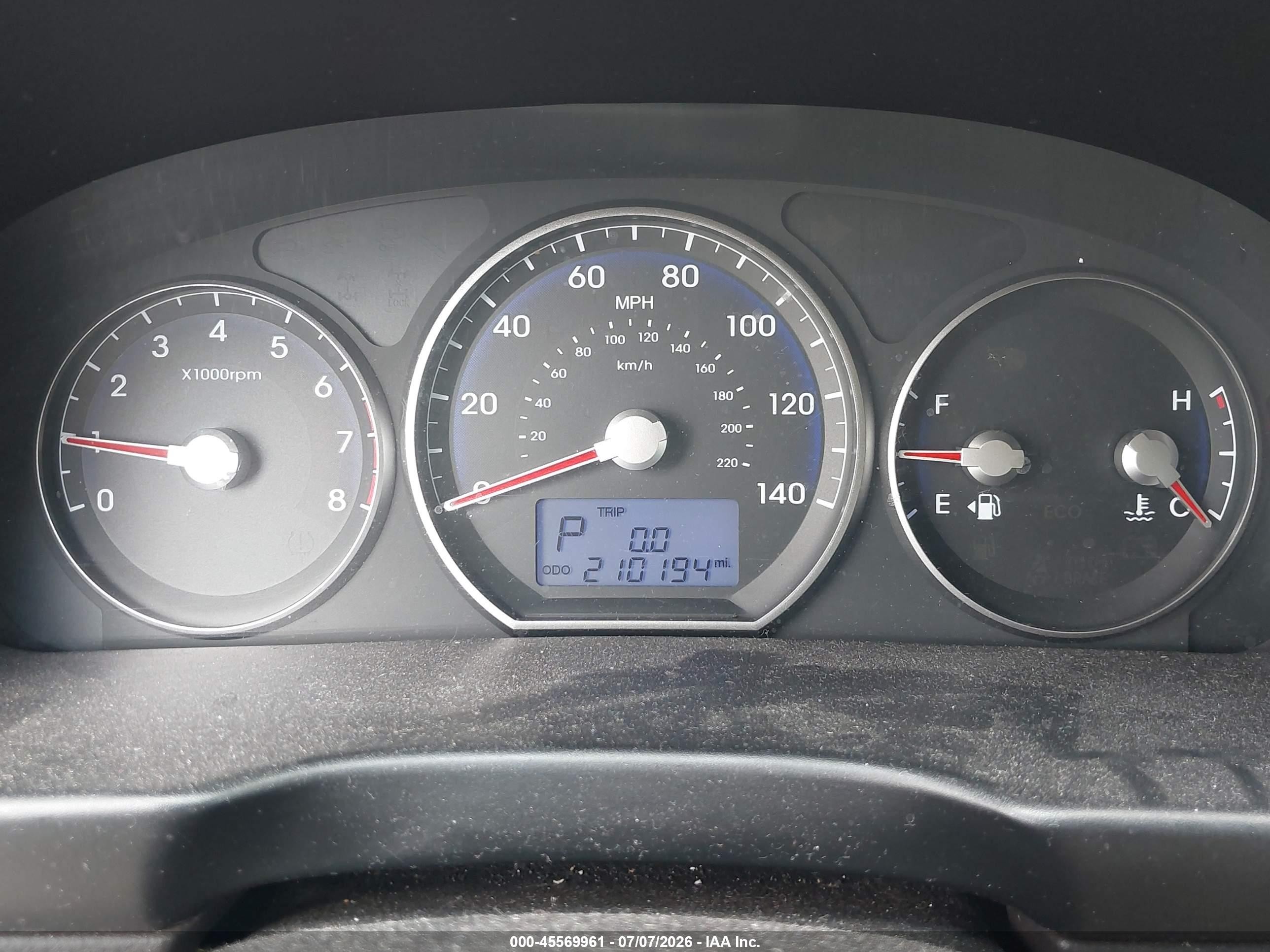 2012 Hyundai Santa Fe Gls Gray vin: 5XYZGDAB9CG157440