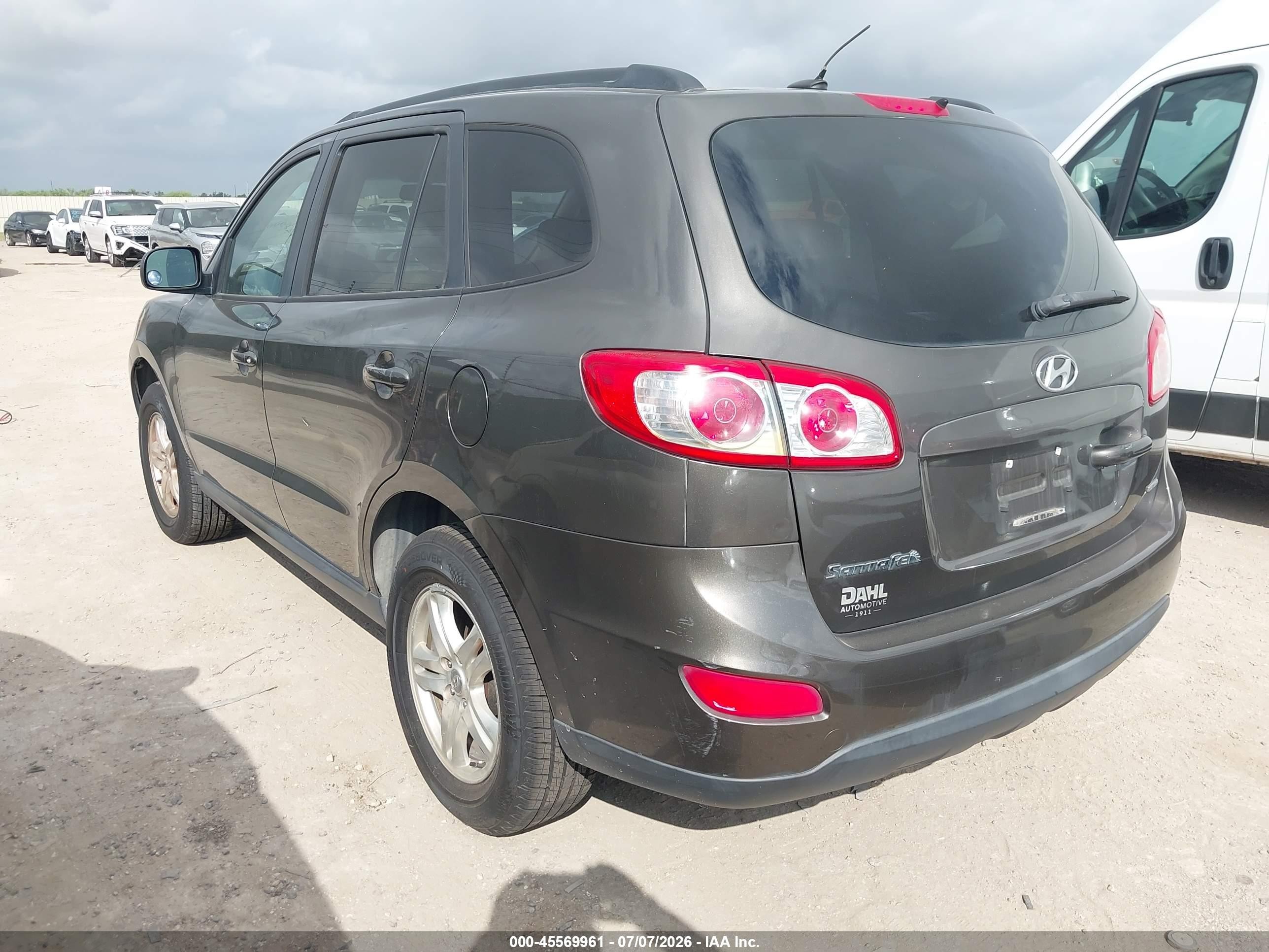 2012 Hyundai Santa Fe Gls Gray vin: 5XYZGDAB9CG157440