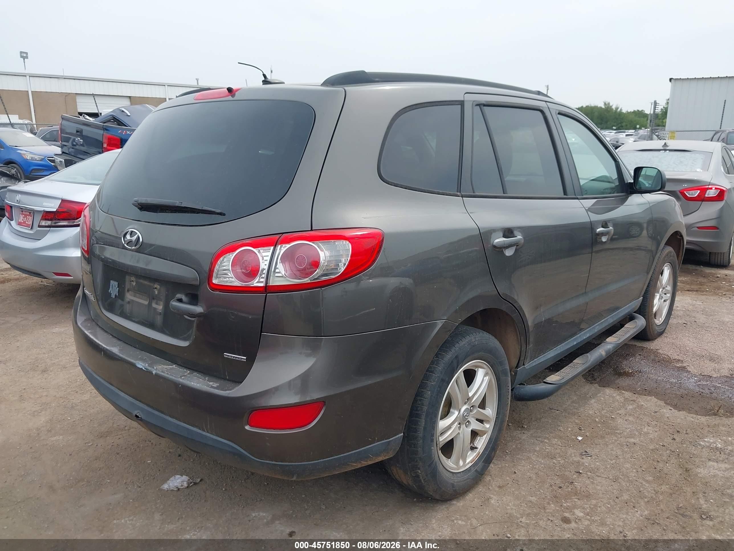 2012 Hyundai Santa Fe Gls Brown vin: 5XYZGDAB9CG160628