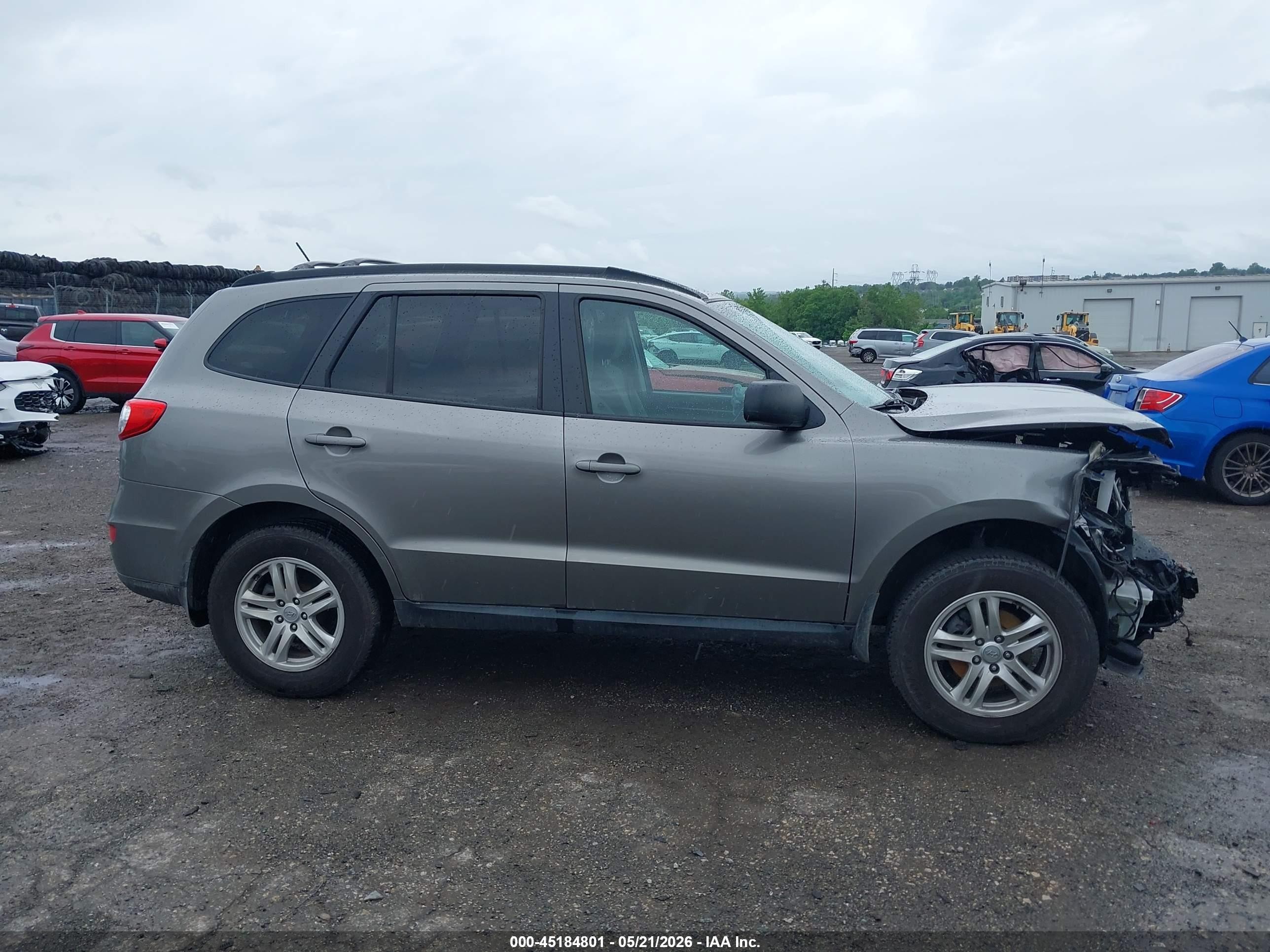 2011 Hyundai Santa Fe Gls Gray vin: 5XYZGDABXBG035703
