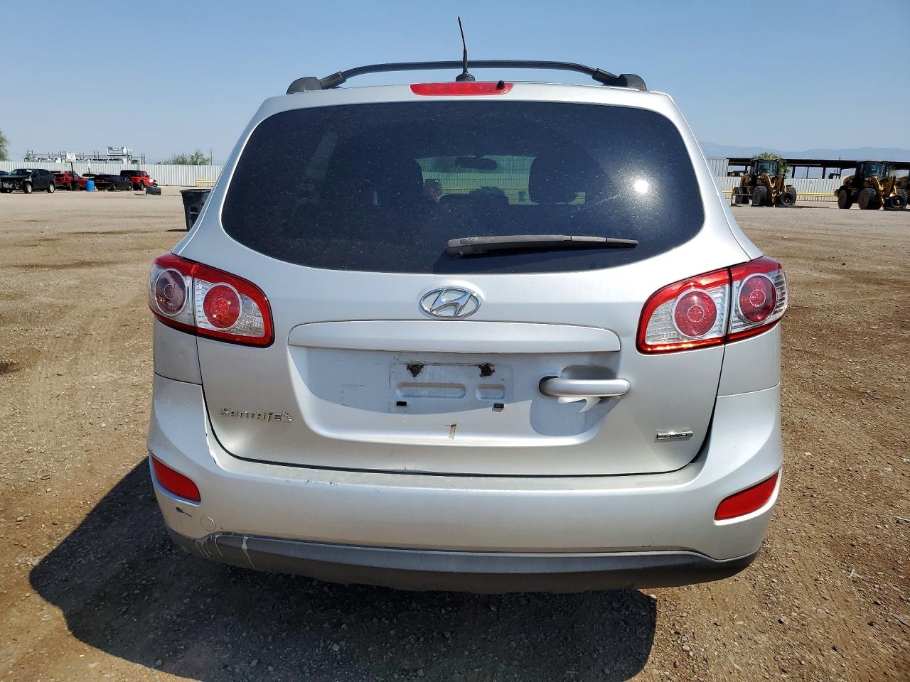 2012 Hyundai Santa Fe Gls Silver vin: 5XYZGDABXCG140288