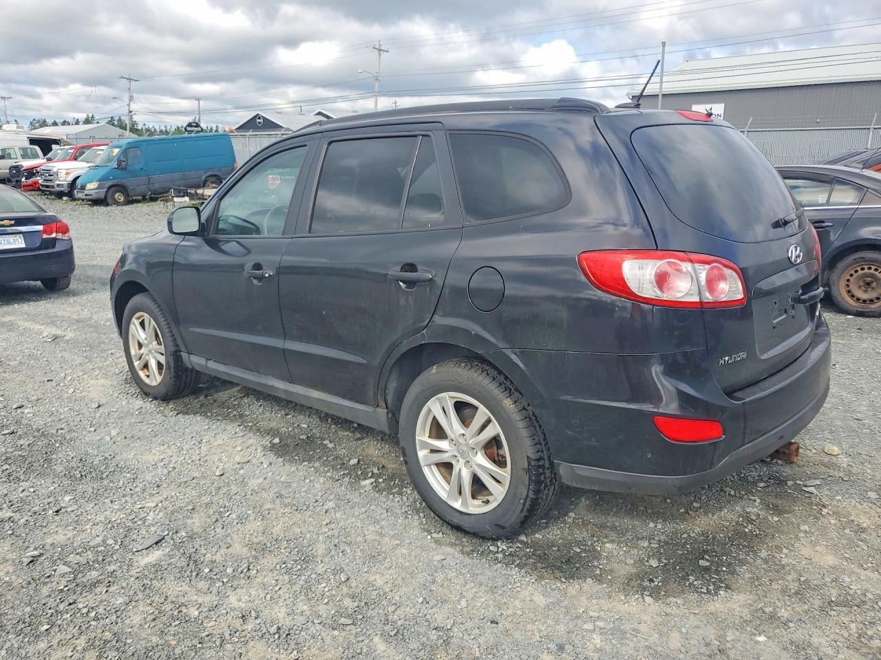 2011 Hyundai Santa Fe Gls Black vin: 5XYZGDAG1BG055706