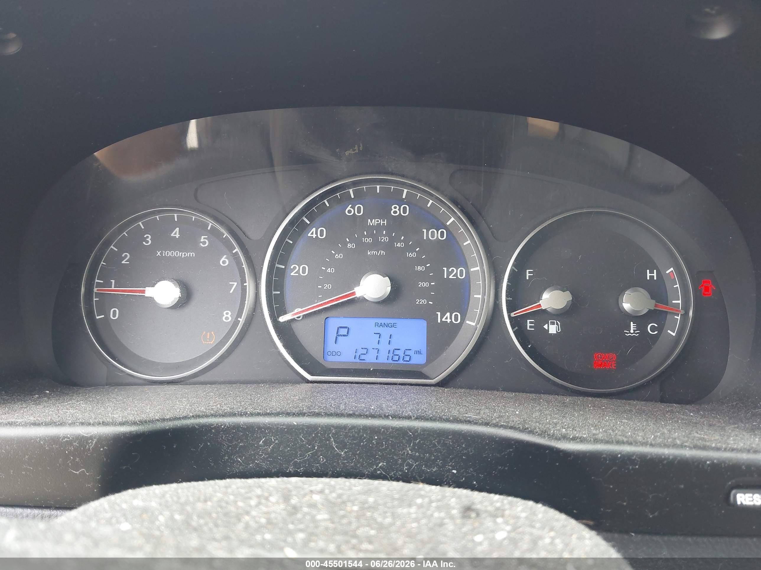 2012 Hyundai Santa Fe Gls V6 Silver vin: 5XYZGDAG1CG116537